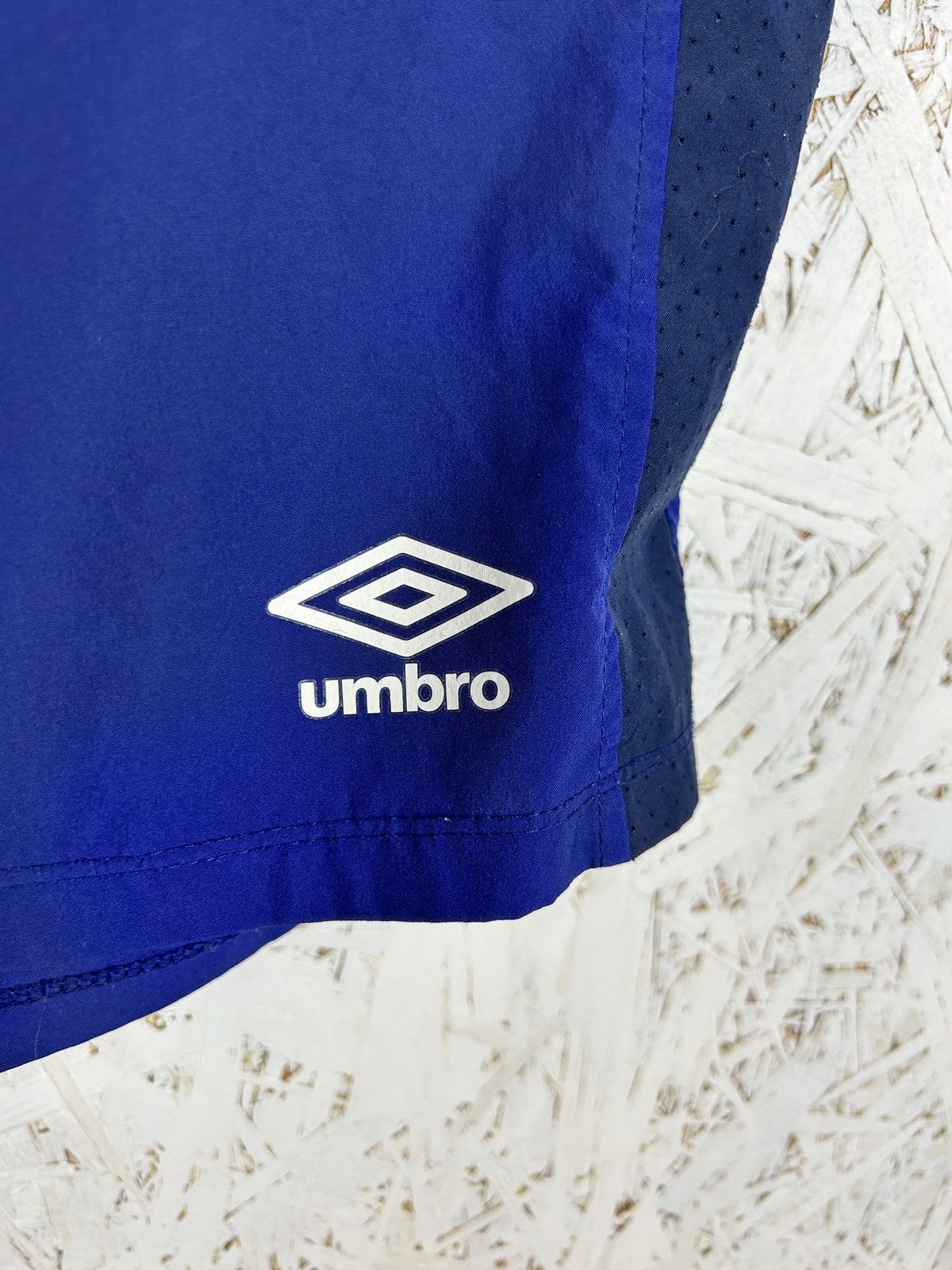 Umbro Umbro PSV Eindhoven 2015/16 Away Kit Soccer Shorts Size US 32 / EU 48 - 3 Thumbnail