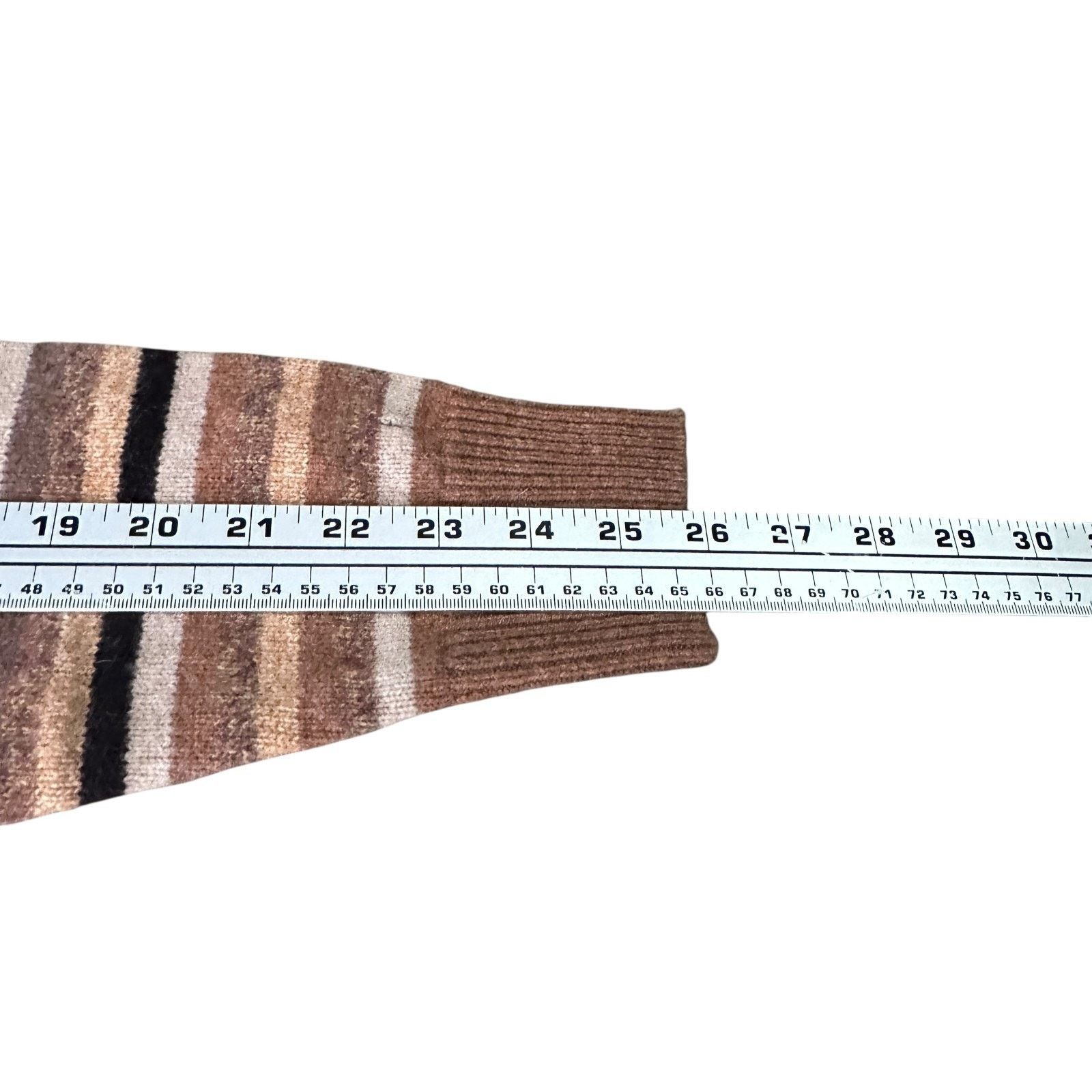 Other JW Anderson Uniqlo Sweater Men M Brown Striped Long Sleeve Size US M / EU 48-50 / 2 - 9 Thumbnail