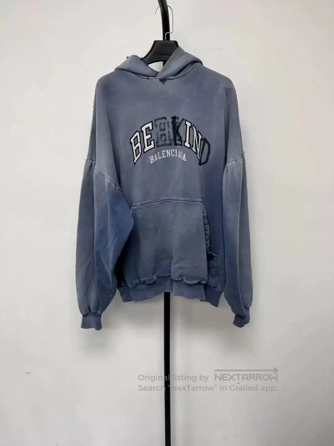 Balenciaga Balenciaga Blue Logo Gradient Hoodie. Size US S / EU 44-46 / 1 - 1 Thumbnail