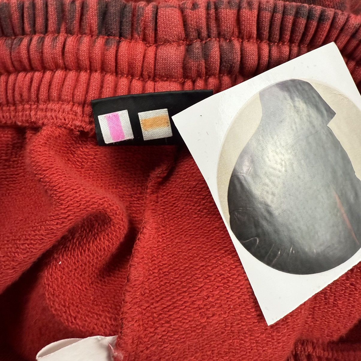 Balenciaga Balenciaga Sample Distressed Graffiti Print ‘Red’ Sweatpants Size US 32 / EU 48 - 10 Thumbnail