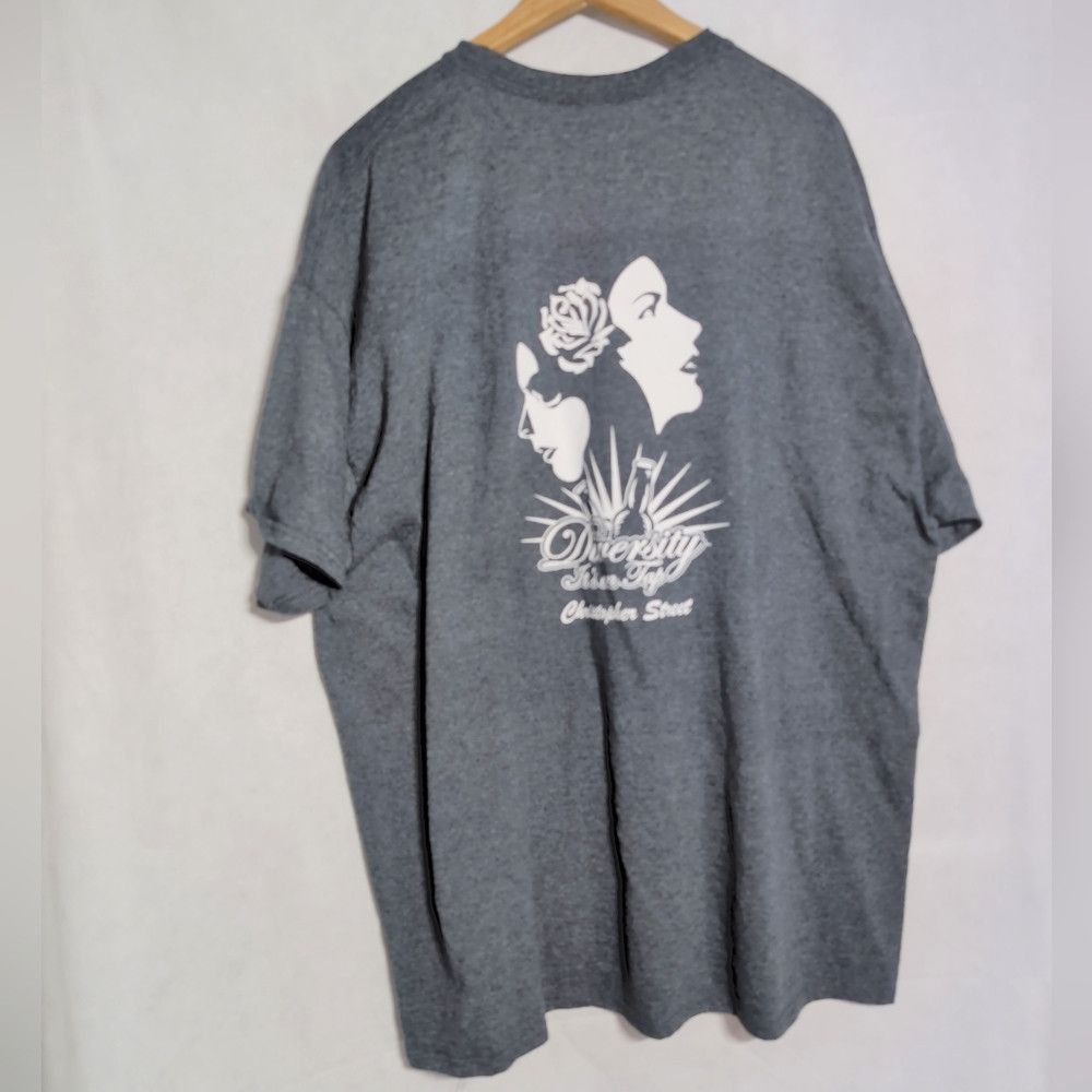 Gildan Atrevida Beer Company Diversity Pride Gray Graphic T-Shirt Size US XXL / EU 58 / 5 - 2 Thumbnail