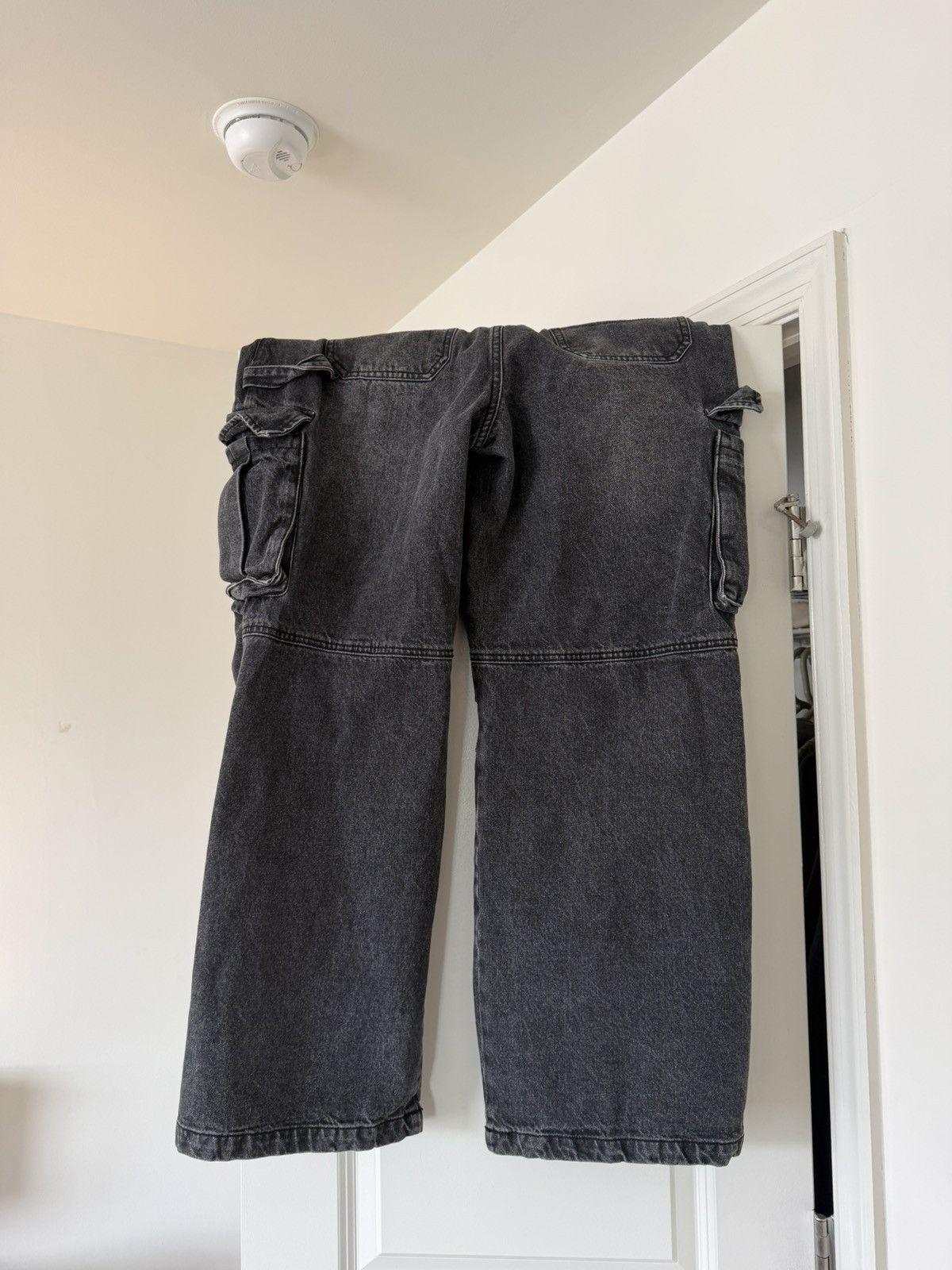 Other Korean Black Denim Baggy Cargo Size US 32 / EU 48 - 4 Thumbnail