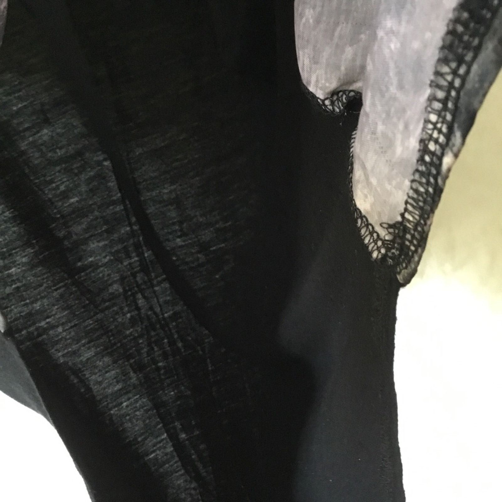 Other Yuni Los Angeles Black & Light Gray Eiffel Tower Graphic Top Size S / US 4 / IT 40 - 7 Thumbnail