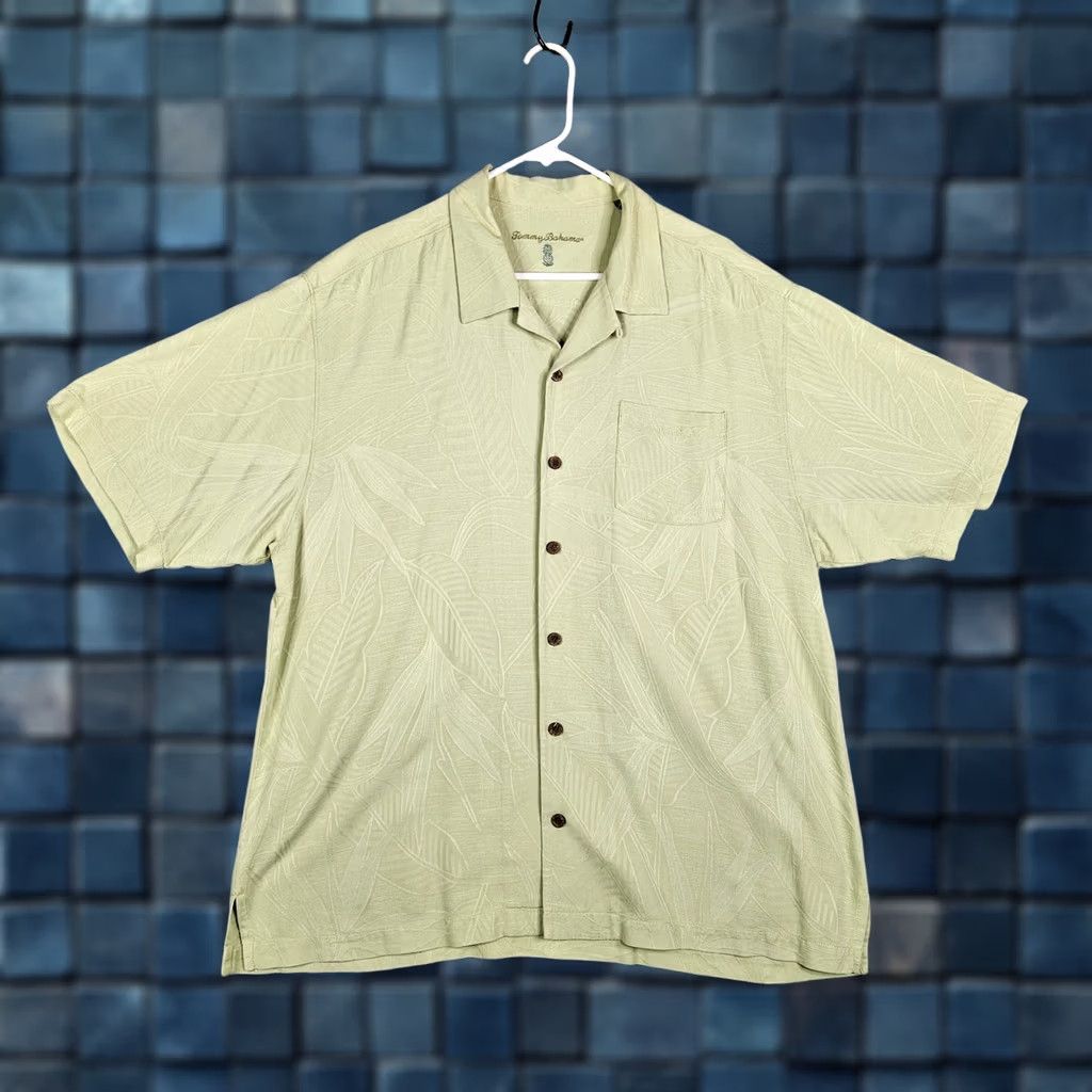 Tommy Bahama Tommy Bahama Silk Shirt XL Button-Up Floral Green 100% Silk Casual Mens Vintage No Size US XL / EU 56 / 4 - 1 Thumbnail