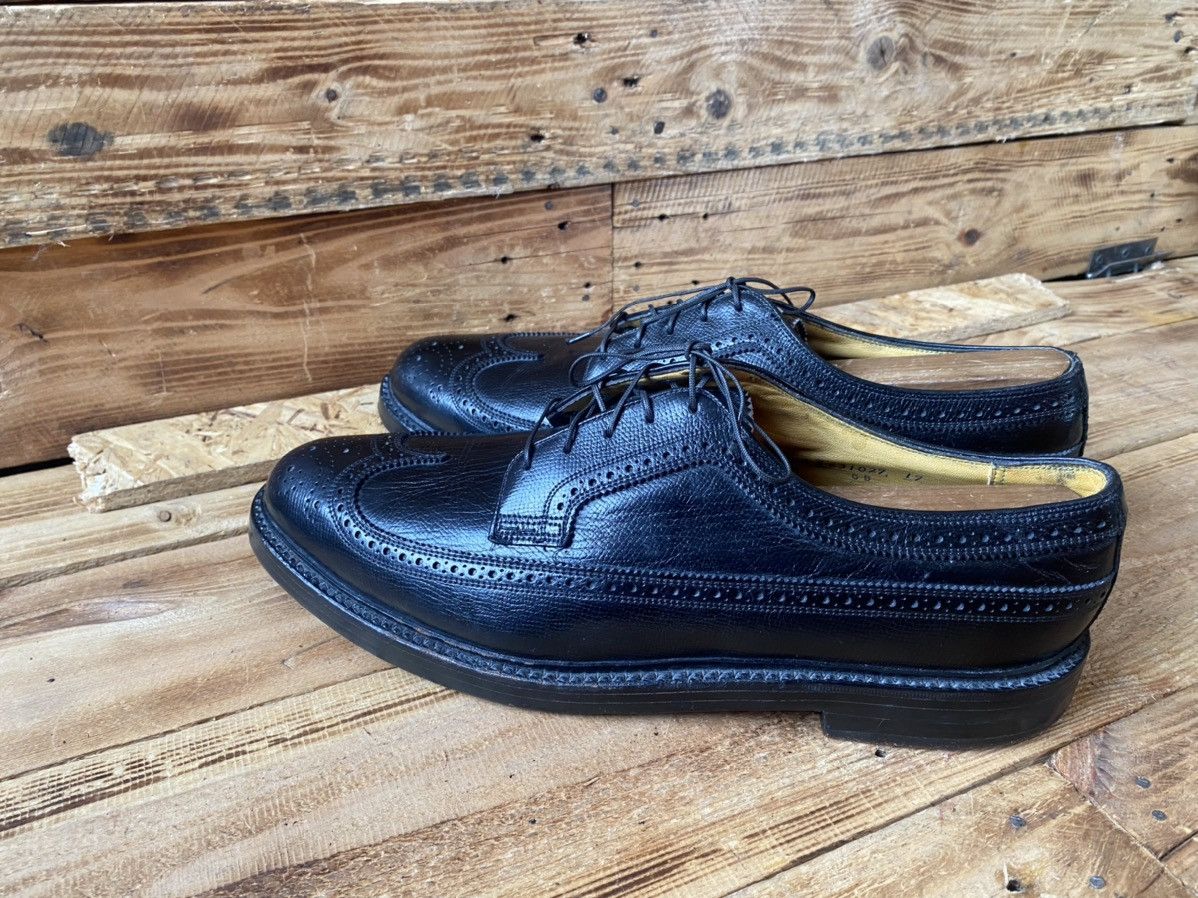 Vintage Vintage royal imperial florsheim black wingtip oxford sz 11C Size US 11 / EU 44 - 6 Thumbnail