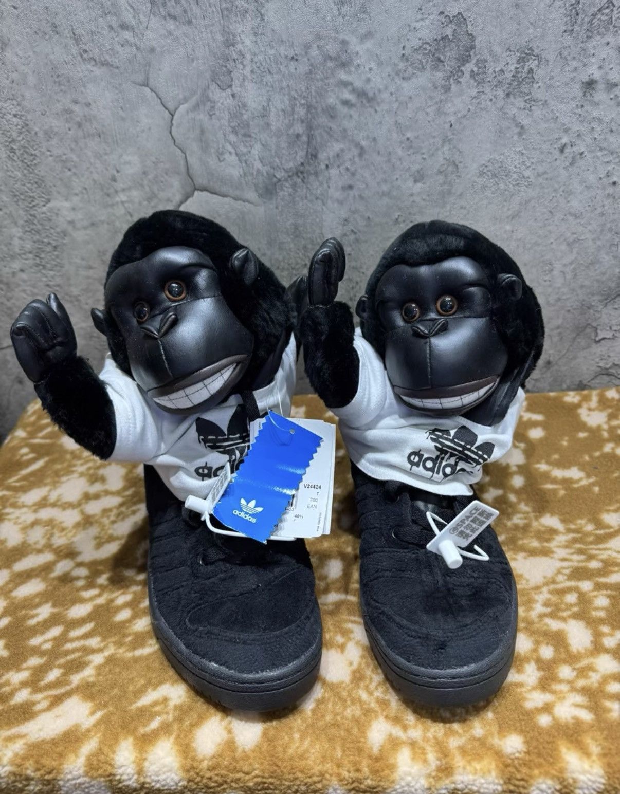 Adidas Adidas x Jeremy Scott Wings Bear K37 Size US 7.5 / EU 40-41 - 6 Thumbnail
