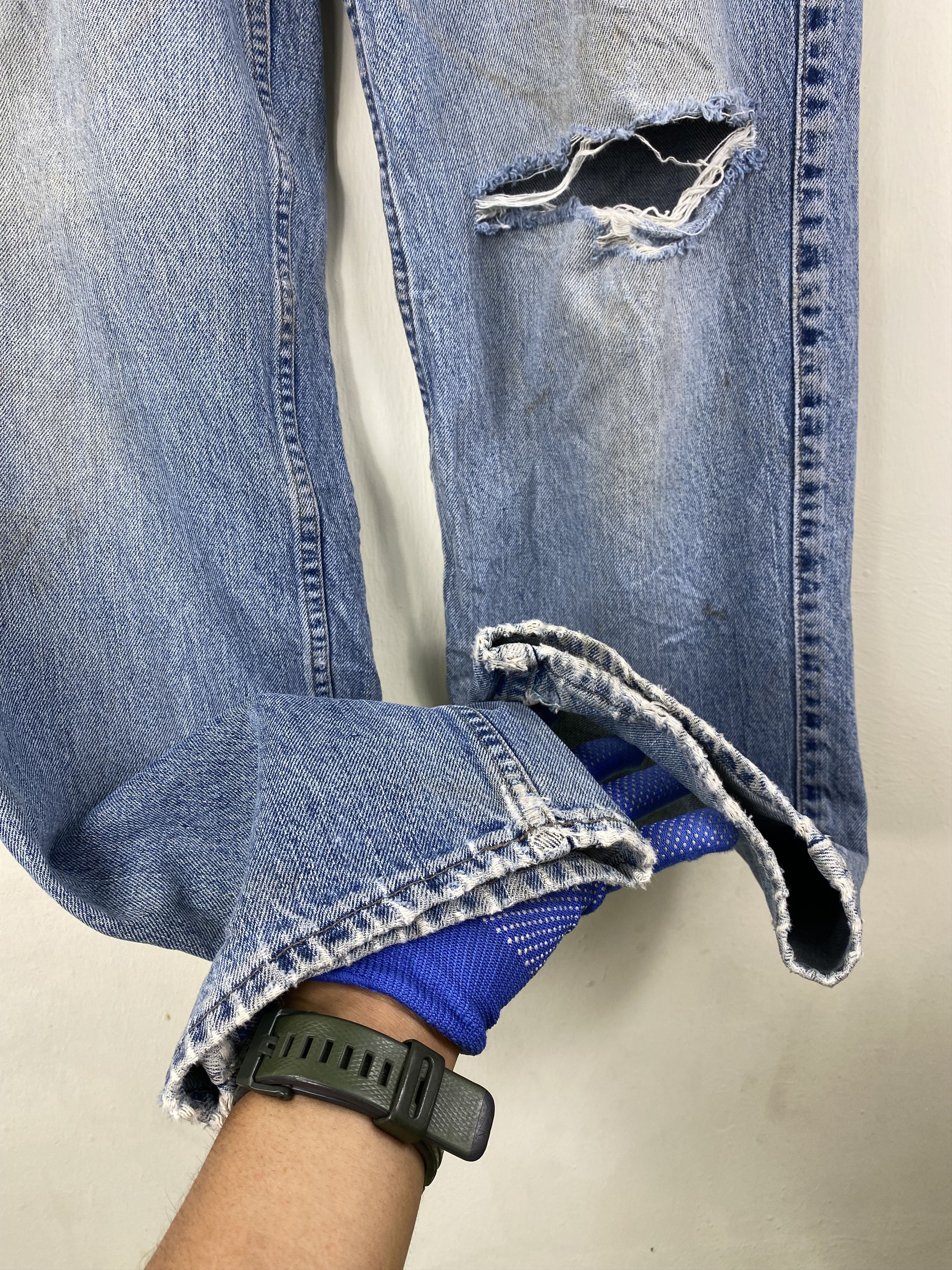 Levi's Vintage Clothing RARE Vintage Levis Baggy Loose Silvertab Distressed Jean Size US 33 - 5 Thumbnail