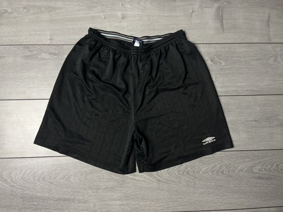 Umbro Vintage Umbro Soccer football short sizs XLarge Size US 36 / EU 52 - 1 Thumbnail