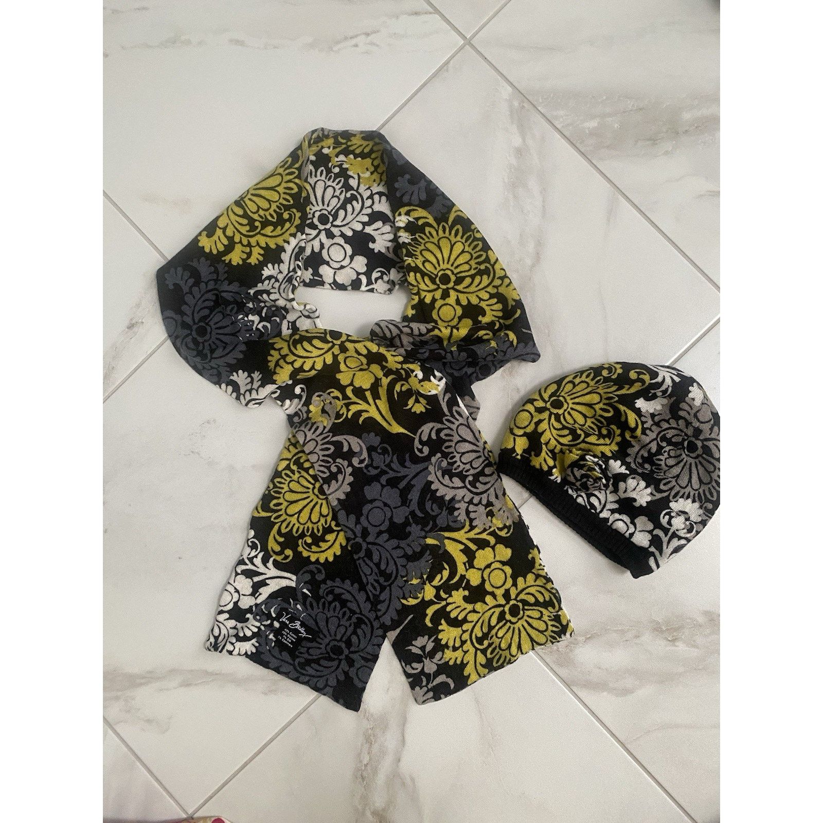 Vera Bradley Vera Bradley Paisley Bird Black/Yellow Hat & Scarf Size ONE SIZE - 1 Thumbnail