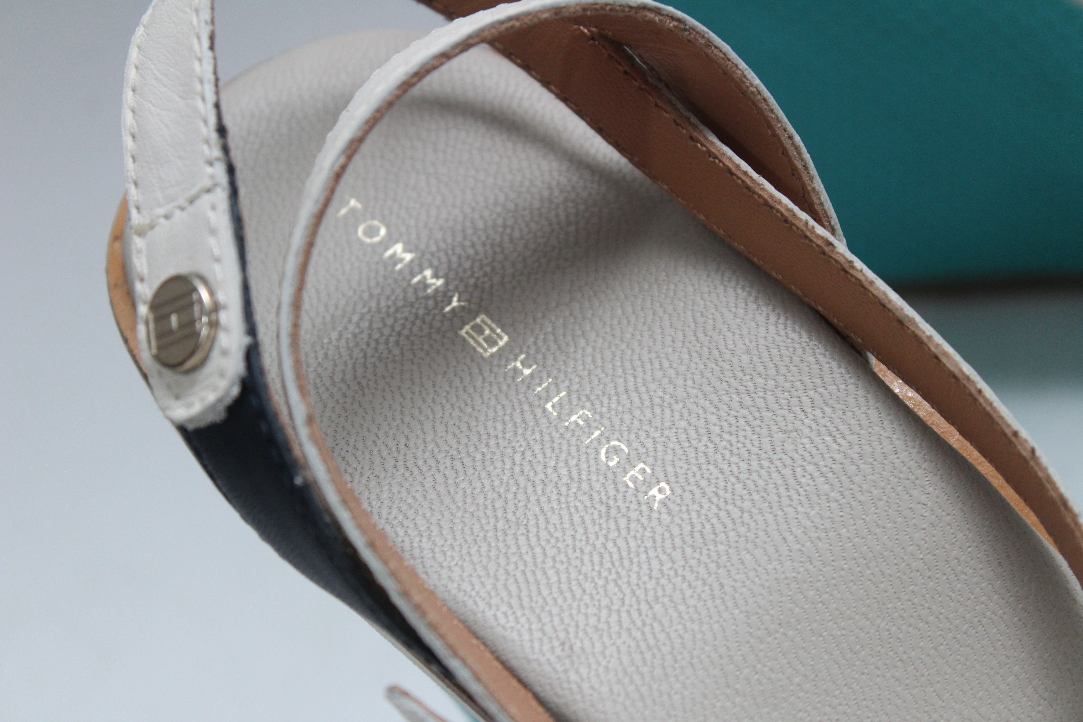 Tommy Hilfiger Tommy Hilfiger Sandals Miami Blue Size 41 New Authentic Size US 11 / IT 41 - 10 Thumbnail