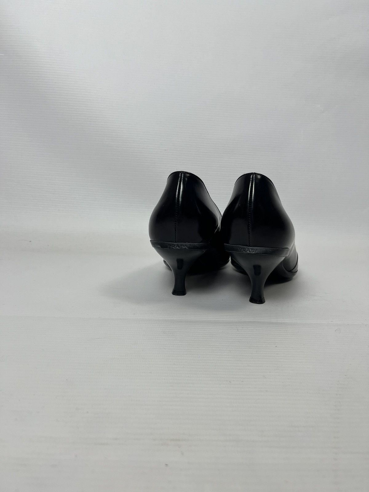 Prada × Vintage Prada vintage kitten heels rare Size US 8.5 / IT 38.5 - 4 Thumbnail