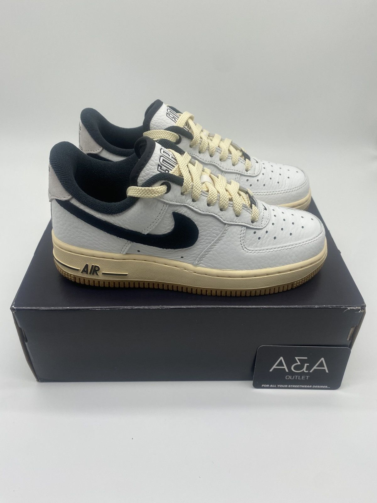 Nike Air Force '07 LX Low Command Force Summit White Black