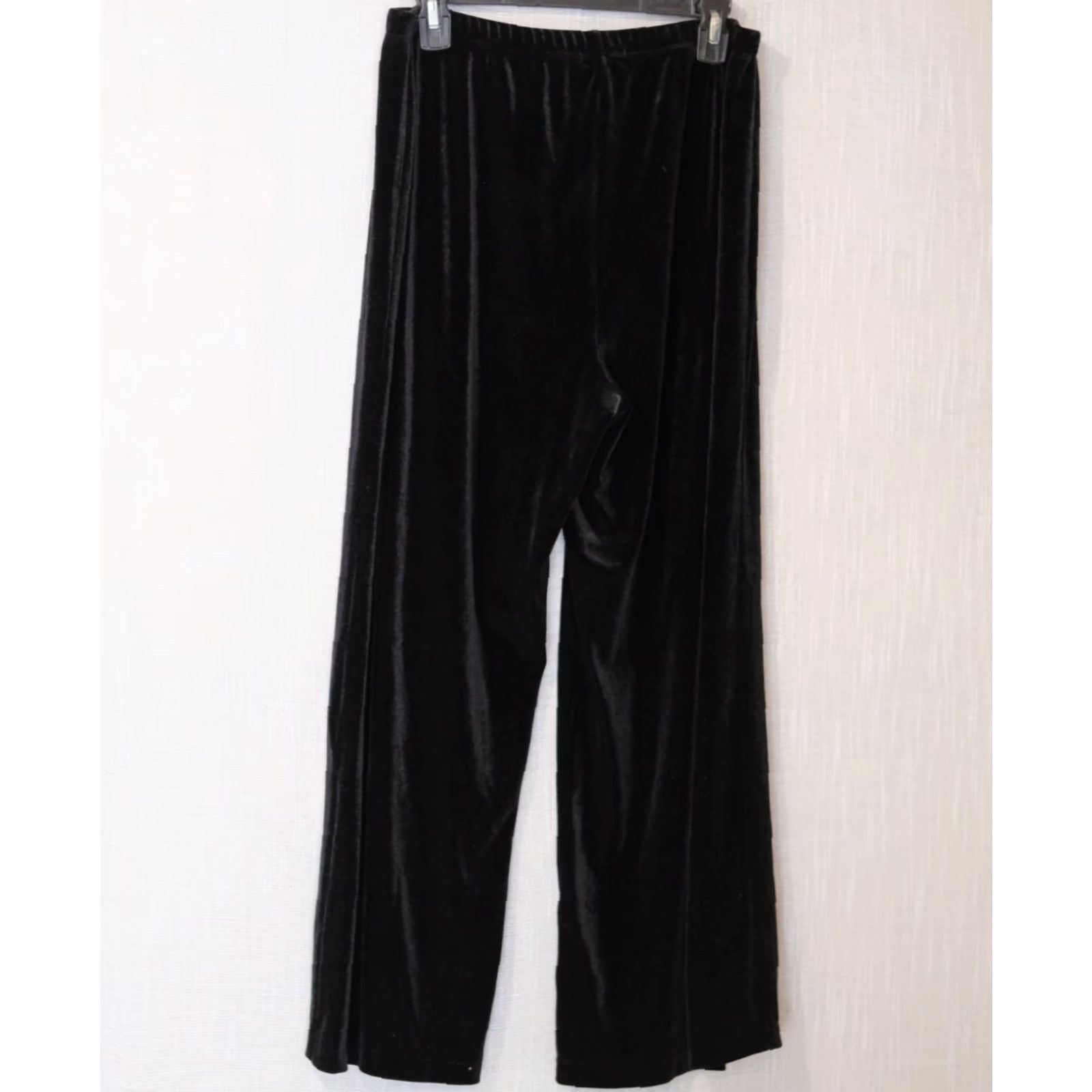 Vintage Notations Black Velvet Wide-Leg Pants Pull On 1X Womens Plus Velvet Pants Wide-Leg 1X Notations Womens Size 40" / US 18 - 6 Thumbnail