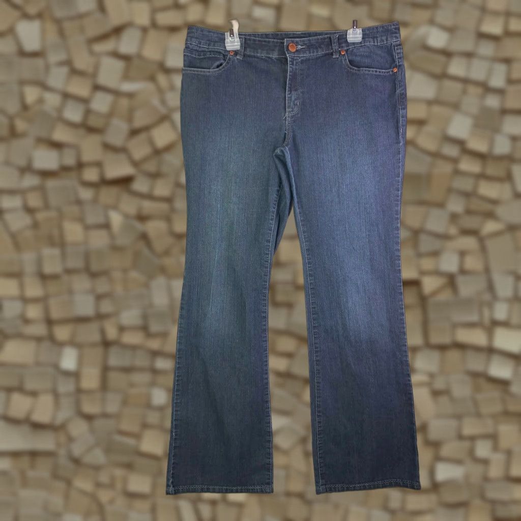 Denime Daisy Fuentes Mid Rise Bootcut Jeans Womens Size 12 Blue Denim Dark Wash Regular Inseam 31 in Size 34" / US 12 / IT 48 - 1 Thumbnail