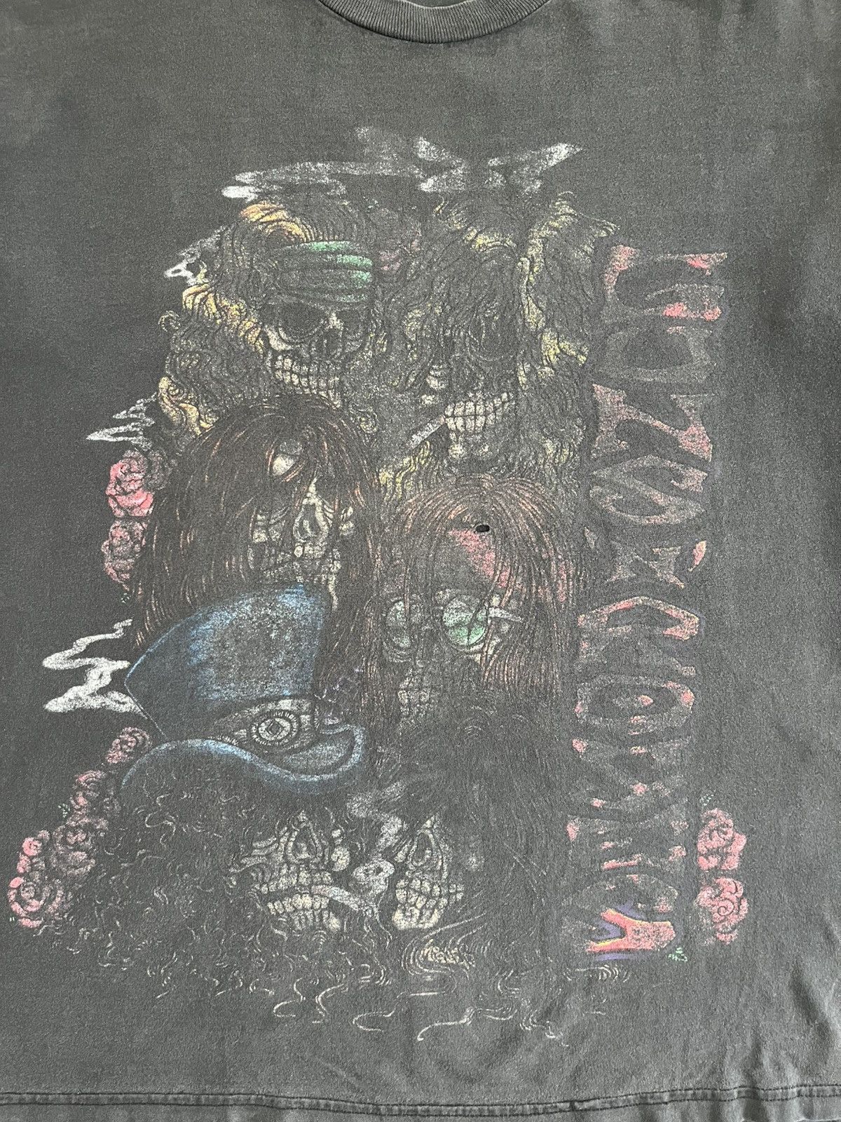 Brockum 1994 Guns n Roses Skull Pile Fader Tee Size US L / EU 52-54 / 3 - 4 Thumbnail