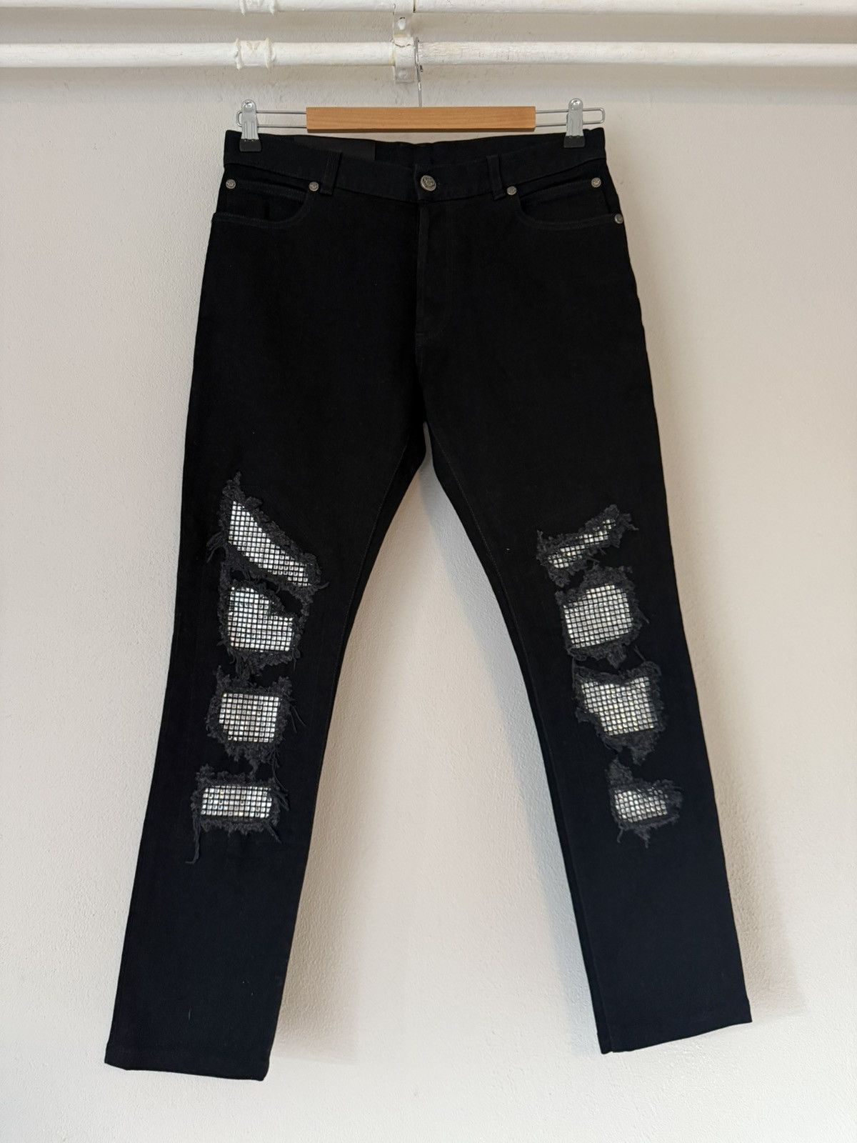 Balmain Balmain Black Distressed Studded Slim Jeans Size 31 Size US 31 - 1 Thumbnail