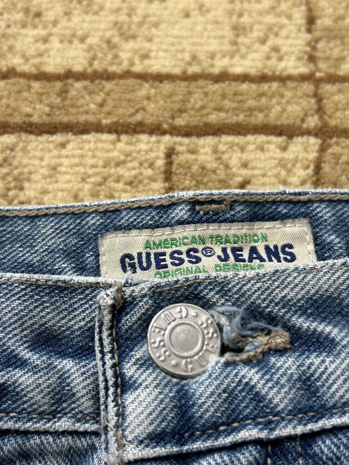 Guess Vintage Guess Light Wash Jeans Size US 31 - 5 Thumbnail