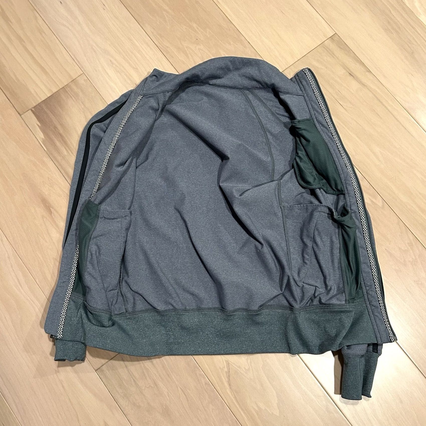 Lululemon Lululemon Kung Fu Jacket II Full Zip Long Sleeve Mens Medium Grey Size US M / EU 48-50 / 2 - 3 Thumbnail