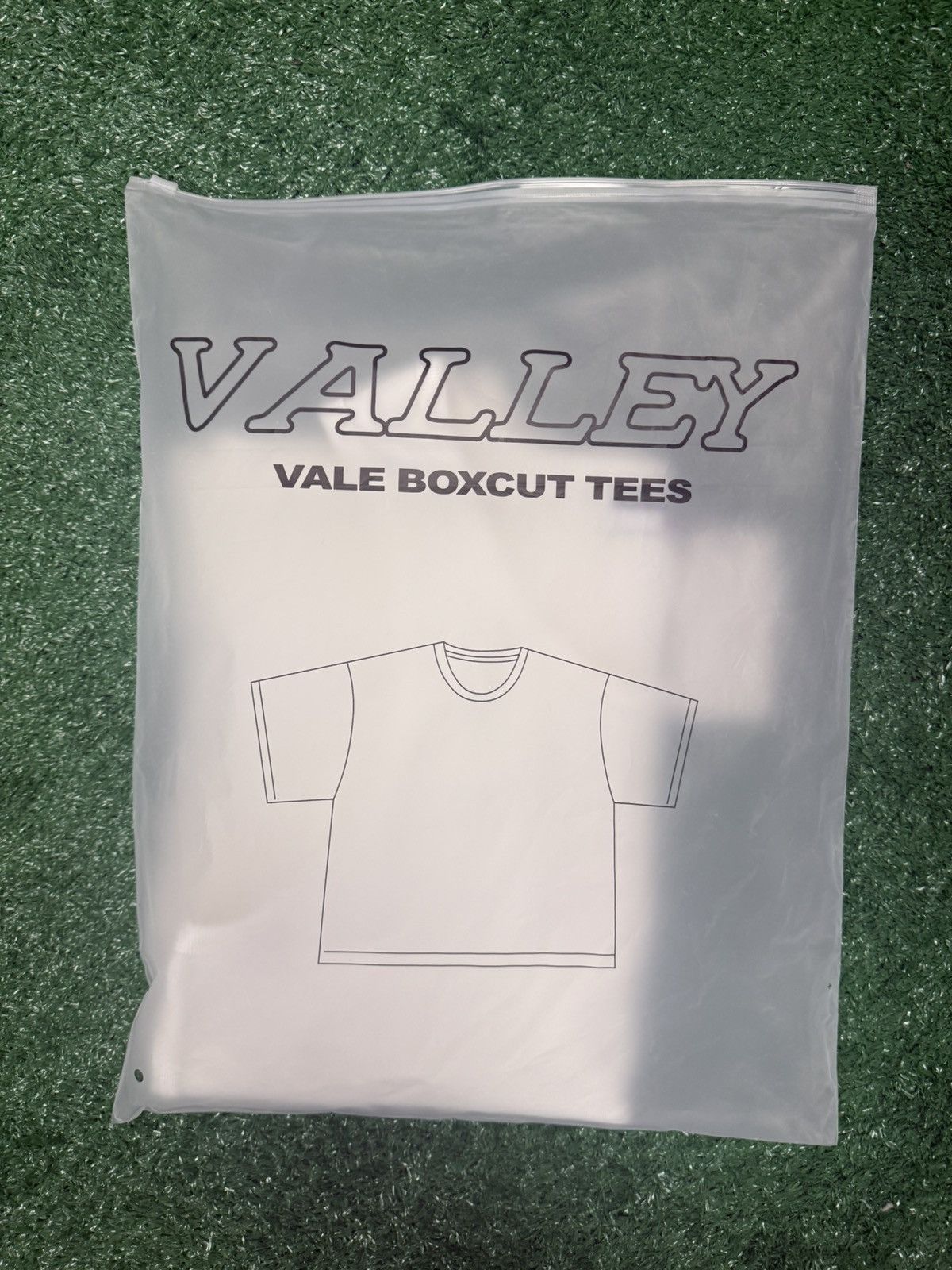Vale Vale crucifix tank top Size US S / EU 44-46 / 1 - 7 Thumbnail