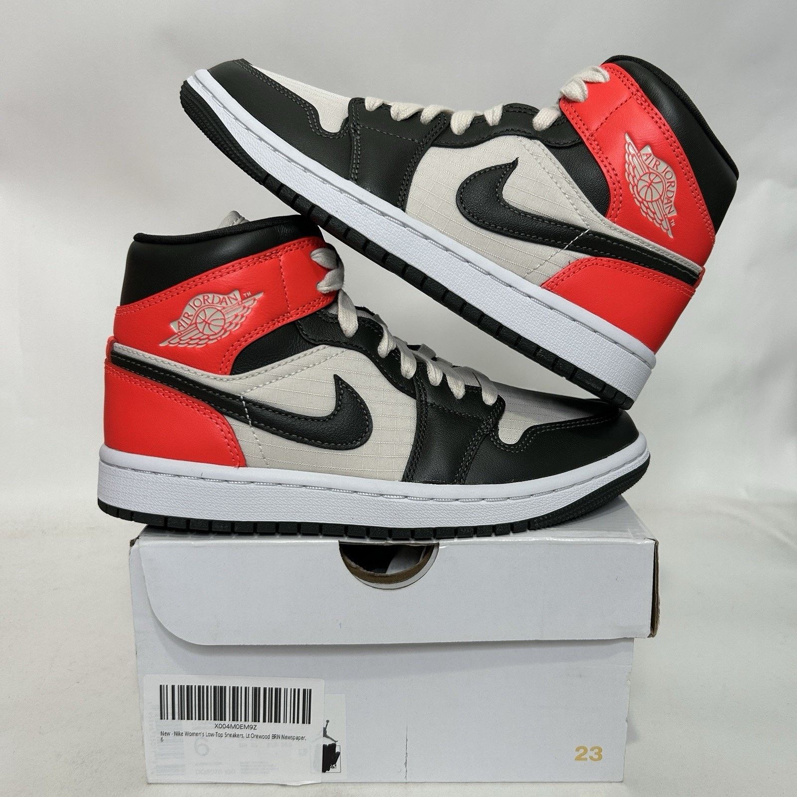 Jordan Brand Nike Air Jordan 1 Mid Retro WMNS “Newsprint/Orewood Brown” Size US 6 / IT 36 - 1 Thumbnail