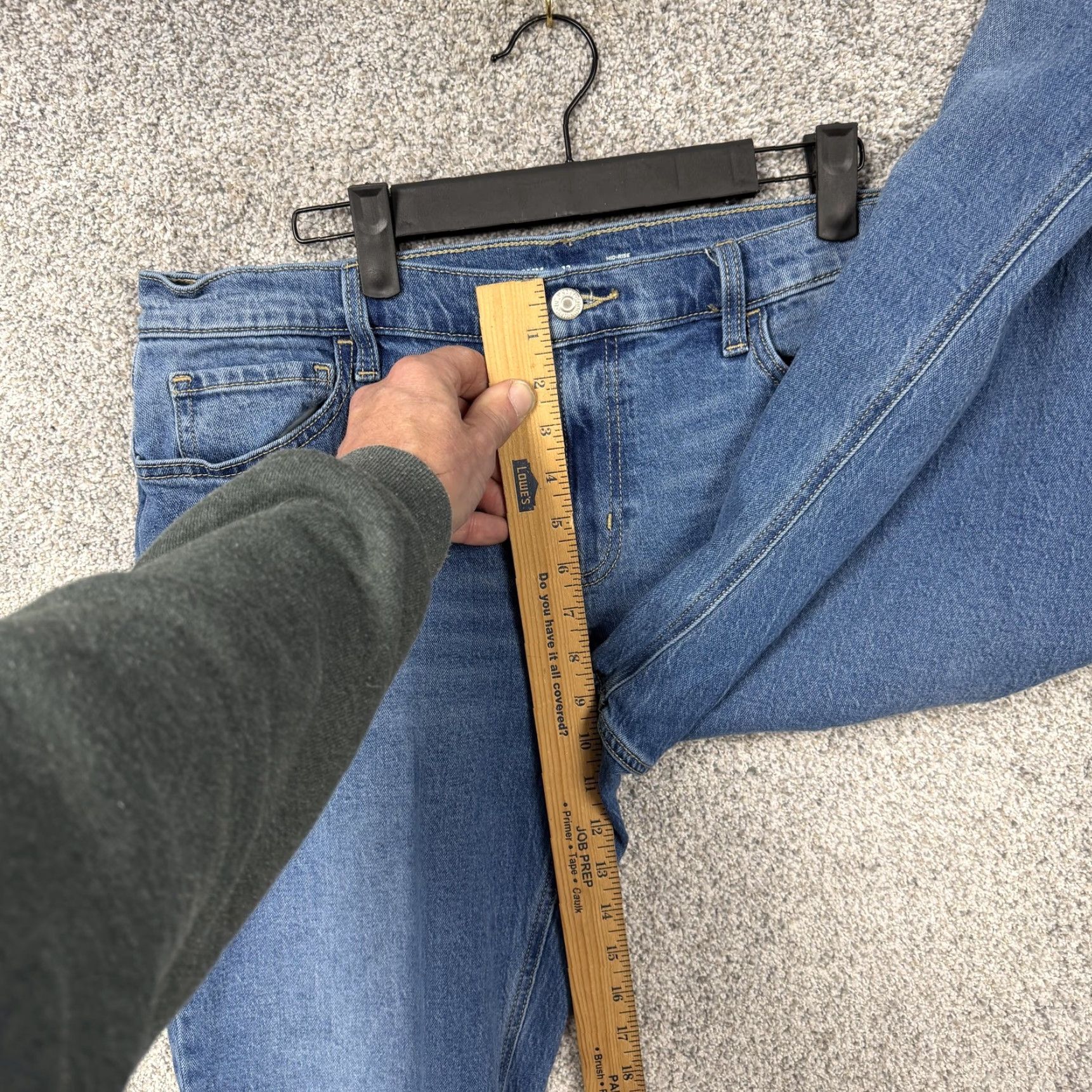 Old Navy Old Navy Jeans Womens Size 12 WOW Boyfriend Mid Rise 35 in Inseam 28.5 in Blue Denim Stretch Pocket Casual Modern Regular Tapered Halloween? Size 34" / US 12 / IT 48 - 5 Thumbnail