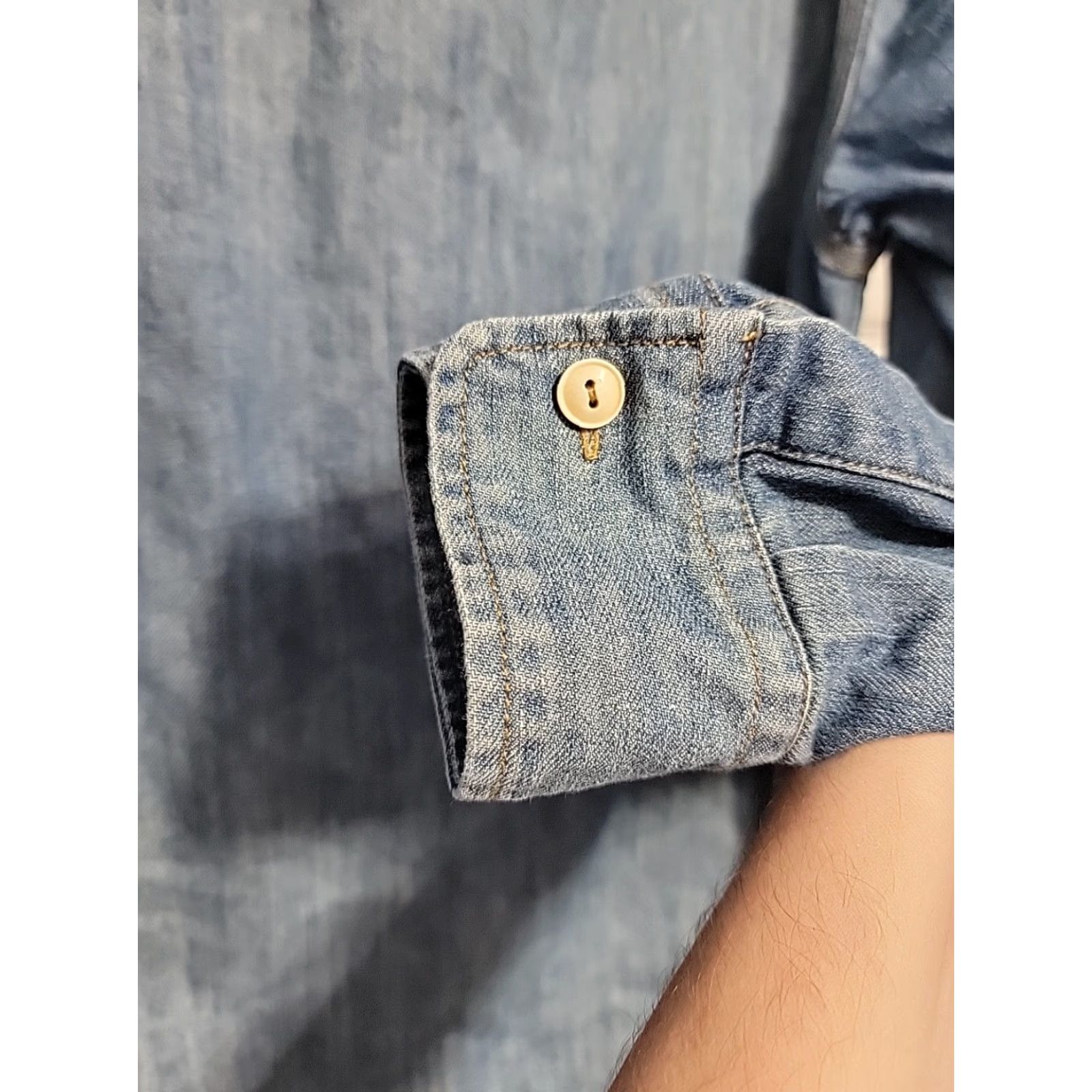 Vintage VINTAGE? No. LL Bean Signature Denim Over Shirt Mens Blue Size Small Shirt Mens Small Blue Denim/N/A Size US S / EU 44-46 / 1 - 7 Thumbnail
