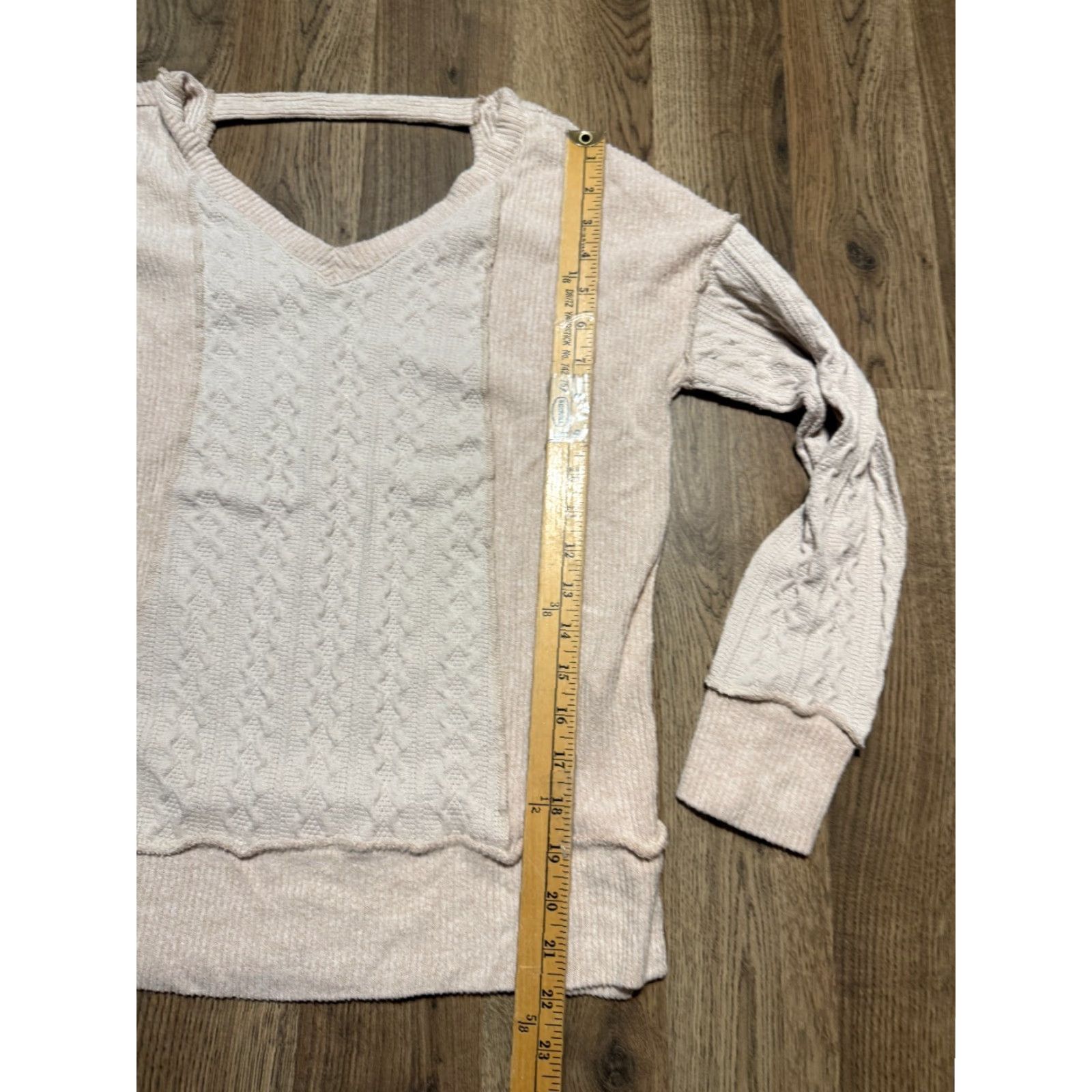 Vintage Maurices Shirt Womens Size Small Light Pink Long Sleeve V-Neck Knit Shirt Size S / US 4 / IT 40 - 6 Thumbnail