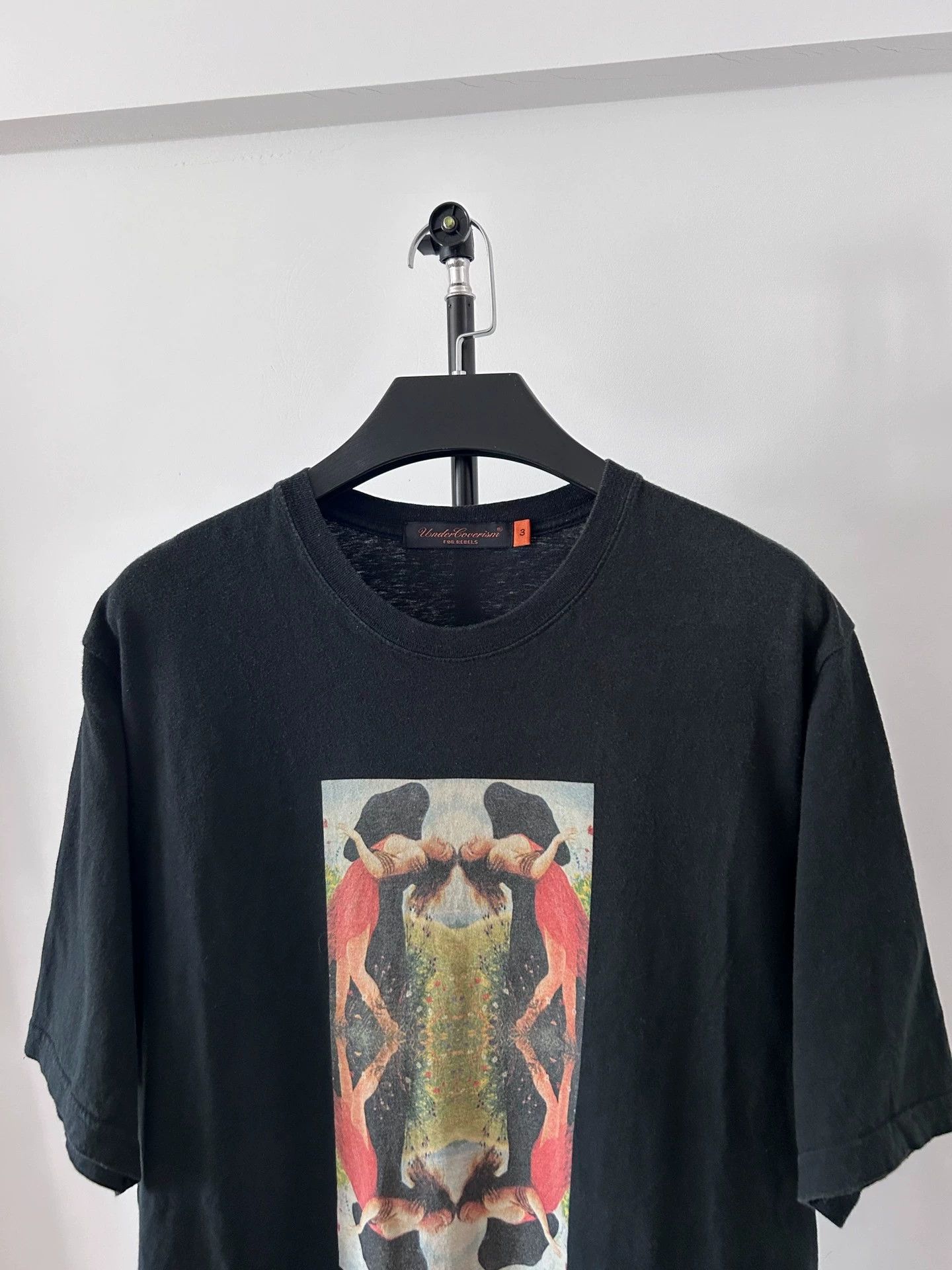 Undercover Undercover S/S06 The Amazing Tale Mirror T Black 3 Size US L / EU 52-54 / 3 - 3 Thumbnail
