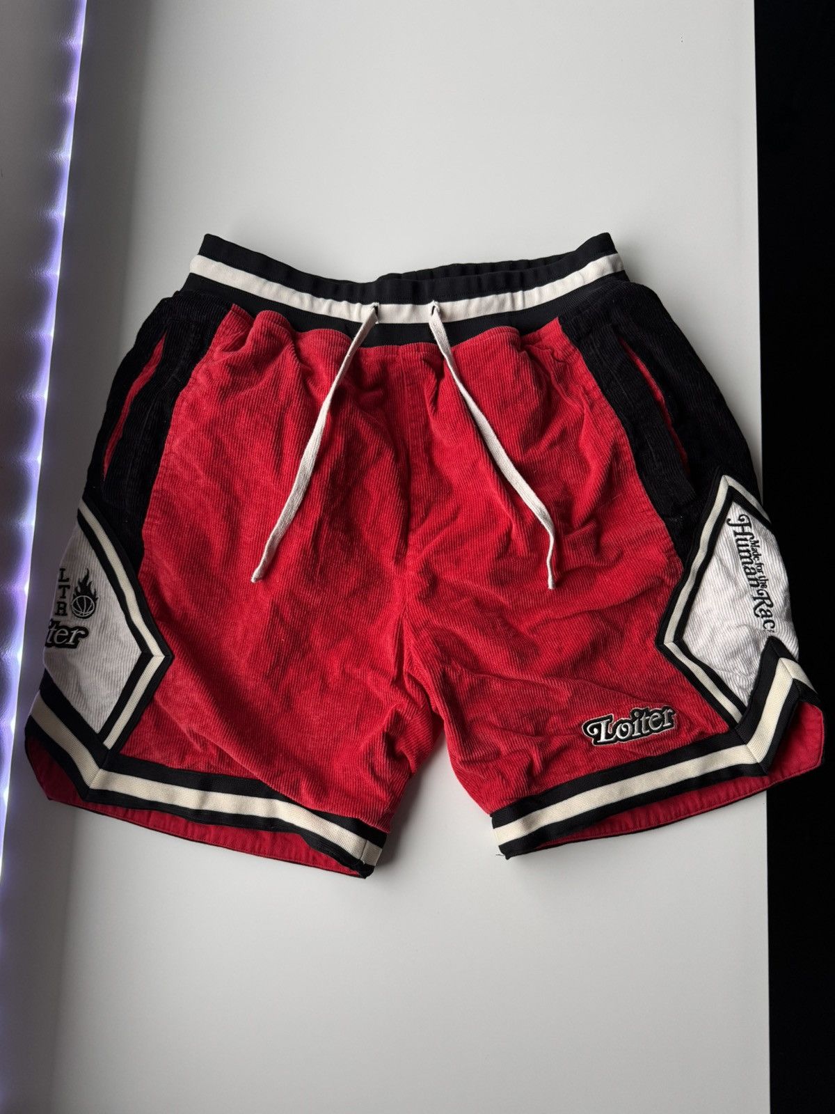 Other Loiter Shorts Size US 32 / EU 48 - 1 Thumbnail