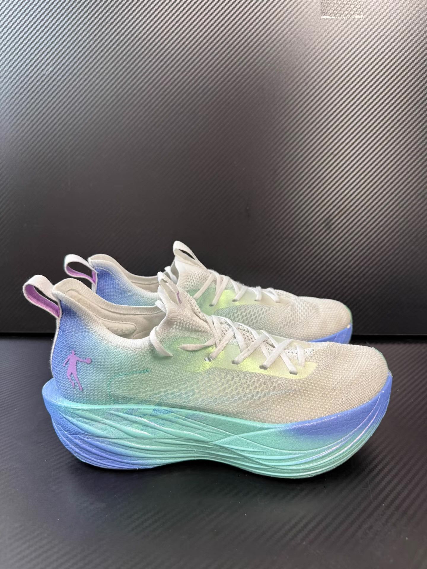Nike QiaodanFeiyingPlaid1.5Full-lengthcarbonplaterunningshoes Q10 Size US 8.5 / EU 41-42 - 1 Thumbnail