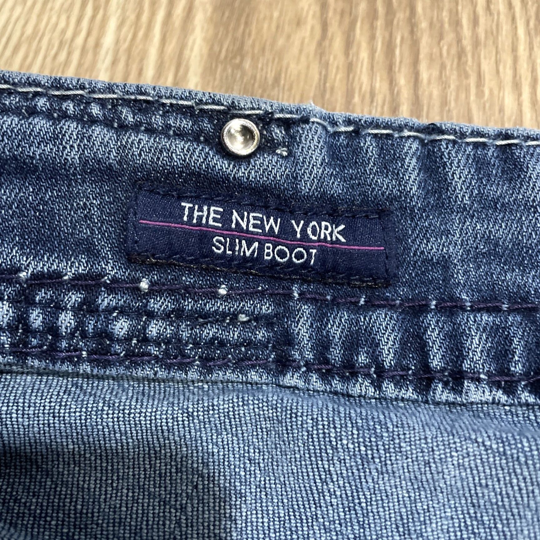 Vintage VINTAGE Vigoss Women's Jeans Slim Boot Embellished Skinny Size 26 Blue Size 26" / US 2 / IT 38 - 3 Thumbnail