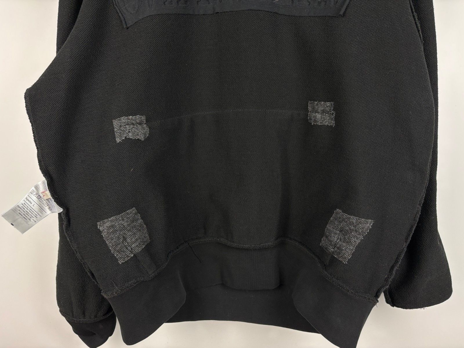 Valentino Womens Valentino Embossed Logo Hoodie Black Size L Size L / US 10 / IT 46 - 9 Thumbnail