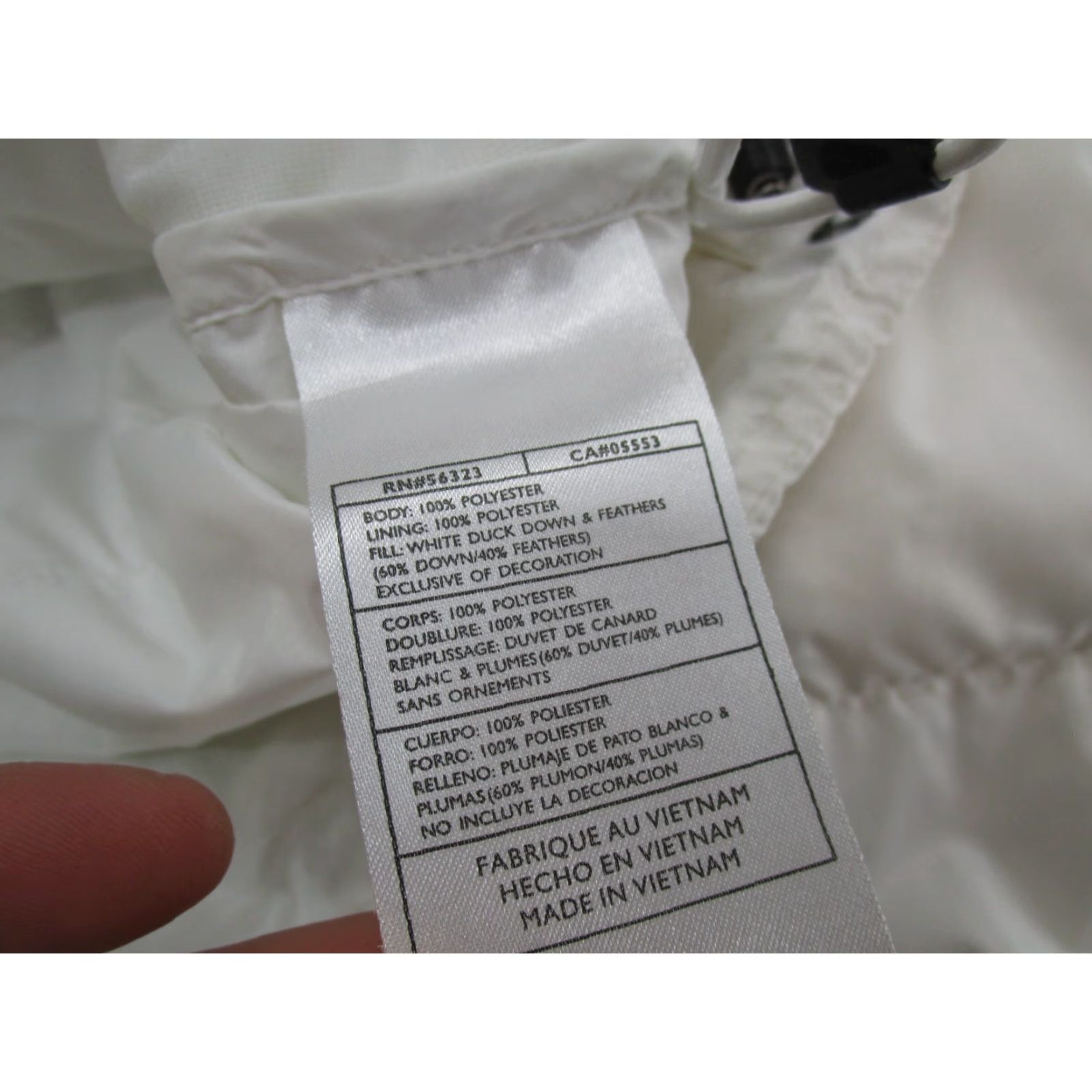 Nike VINTAGE Nike Sportswear Silver Tag Jacket Women's White Down Fill Puffer Size M Read Size M / US 6-8 / IT 42-44 - 3 Thumbnail