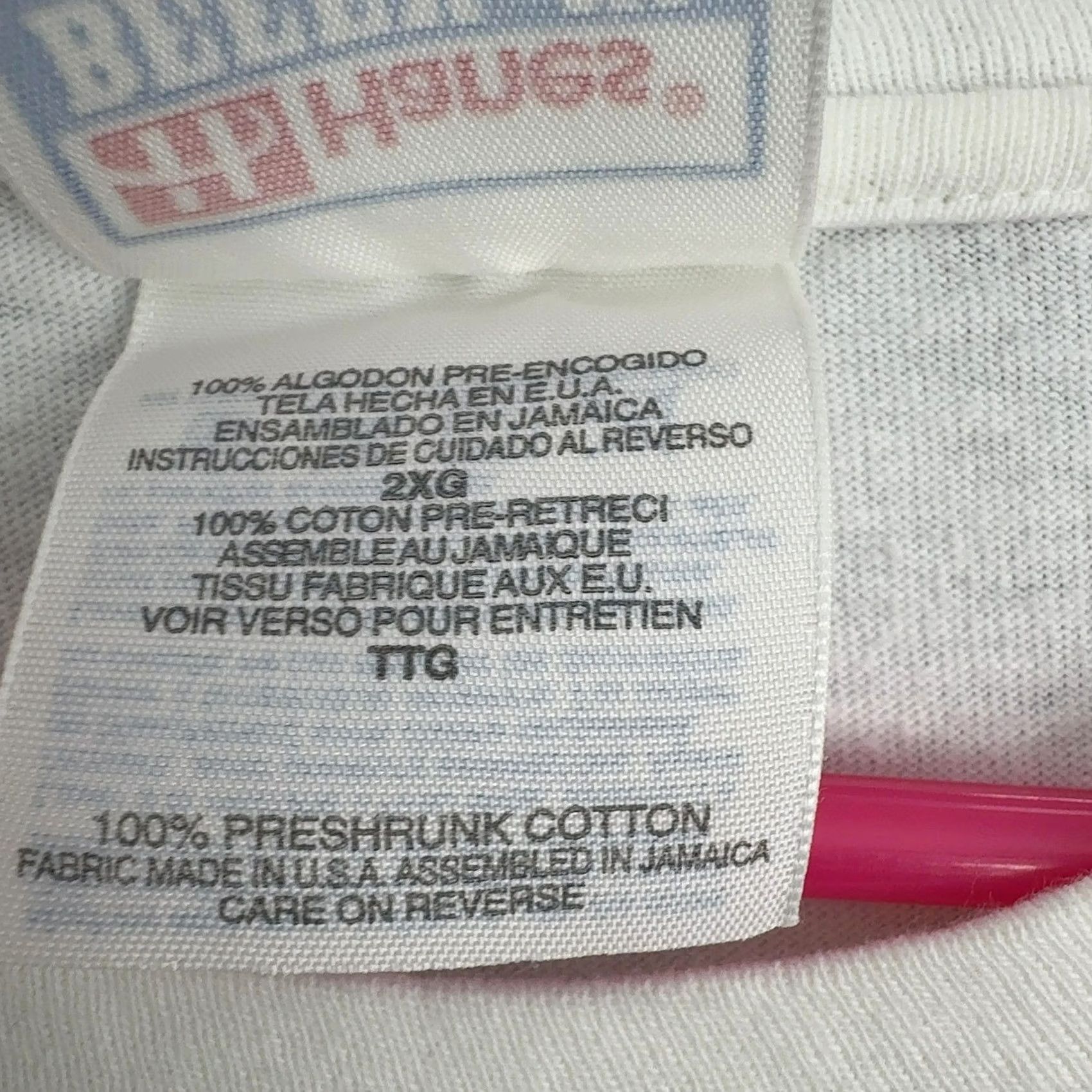 Hanes VINTAGE Hanes T Shirt Mens 2XL White Cotton Martha's Vineyard Oak Bluffs 90s Graphic Tee Mens Size US XXL / EU 58 / 5 - 6 Thumbnail