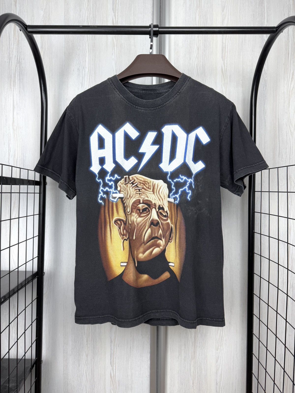AC/DC VINTAGE 90s AC/DC "MELTDOWN FRANKENSTEIN'S MONSTER" BAND Tee Size US L / EU 52-54 / 3 - 1 Thumbnail