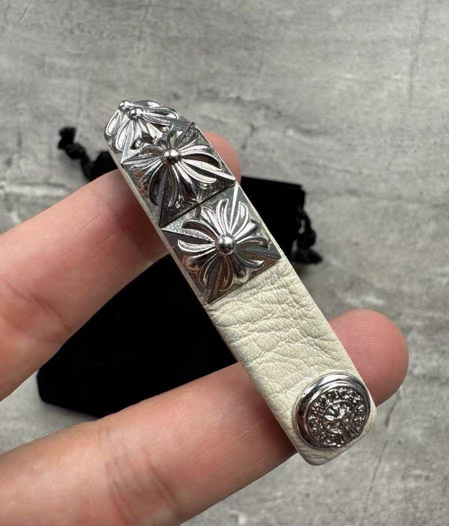 Chrome Hearts Chrome Hearts Cross Silver Buckle Leather Bracelet (White) Size ONE SIZE - 5 Thumbnail