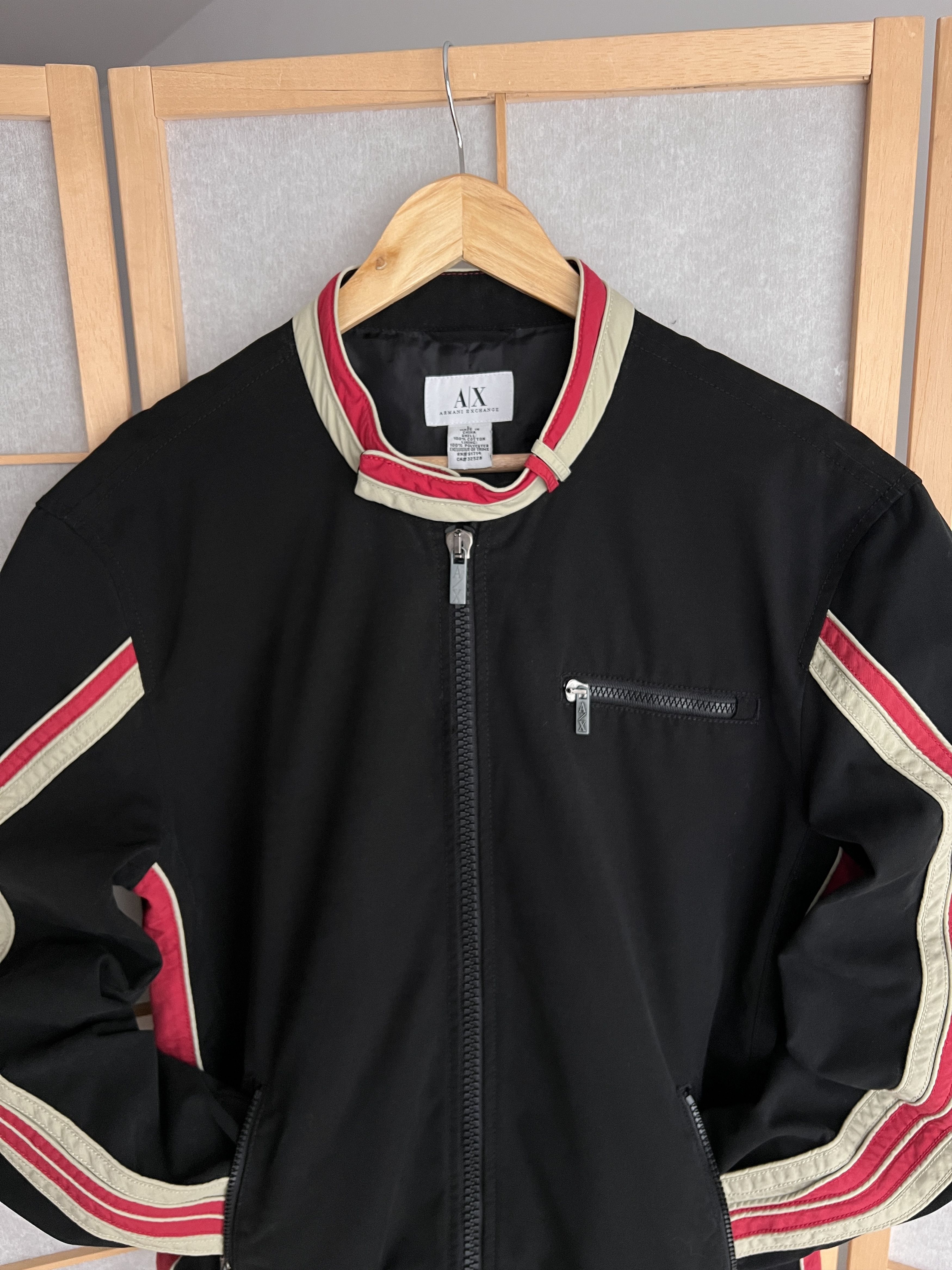 Armani Exchange Armani Exchange racing bomber jacket biker cropped 00s boxy Size US L / EU 52-54 / 3 - 4 Thumbnail