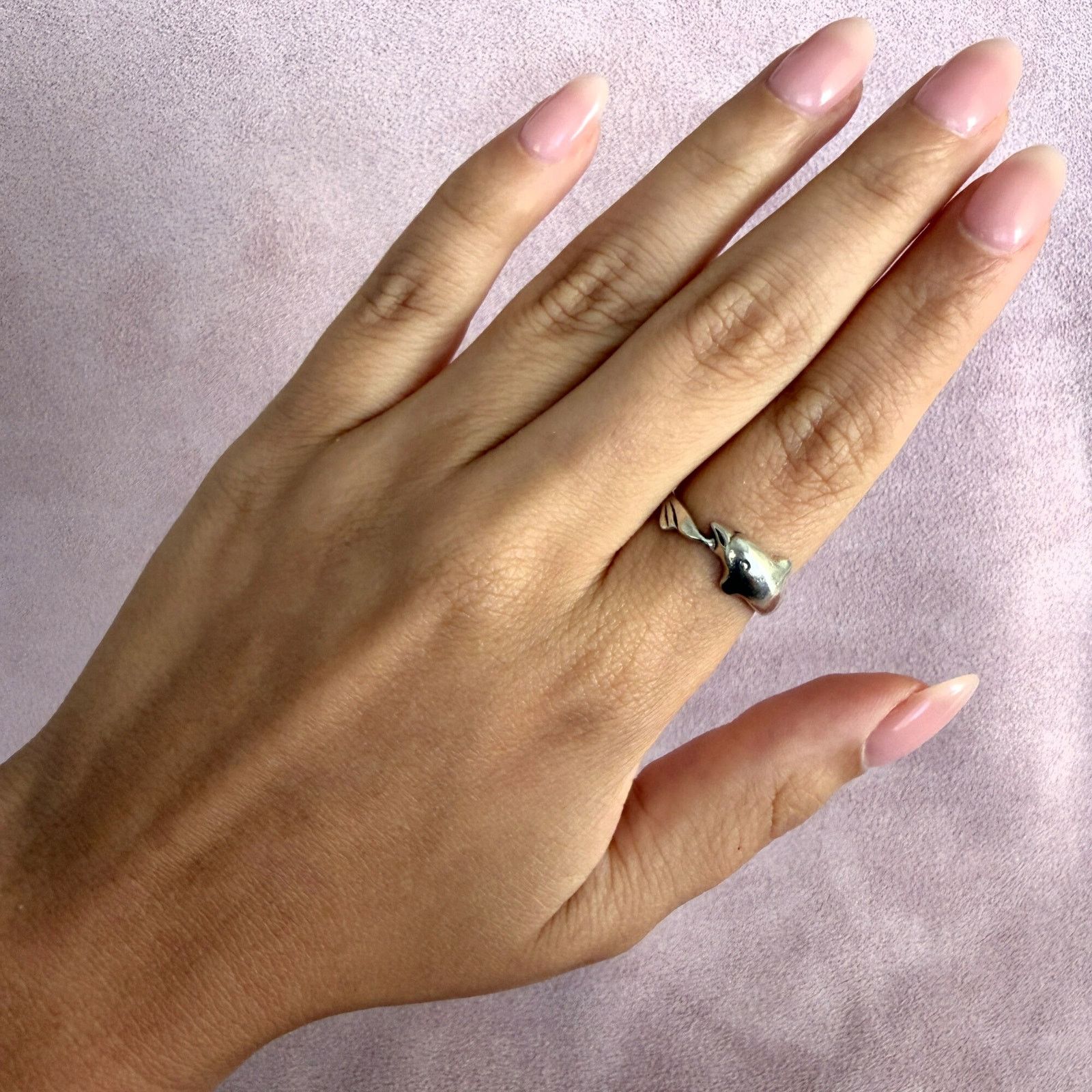 Sterling Silver sterling silver vintage dolphin wrap around ring size 8 Size ONE SIZE - 2 Thumbnail
