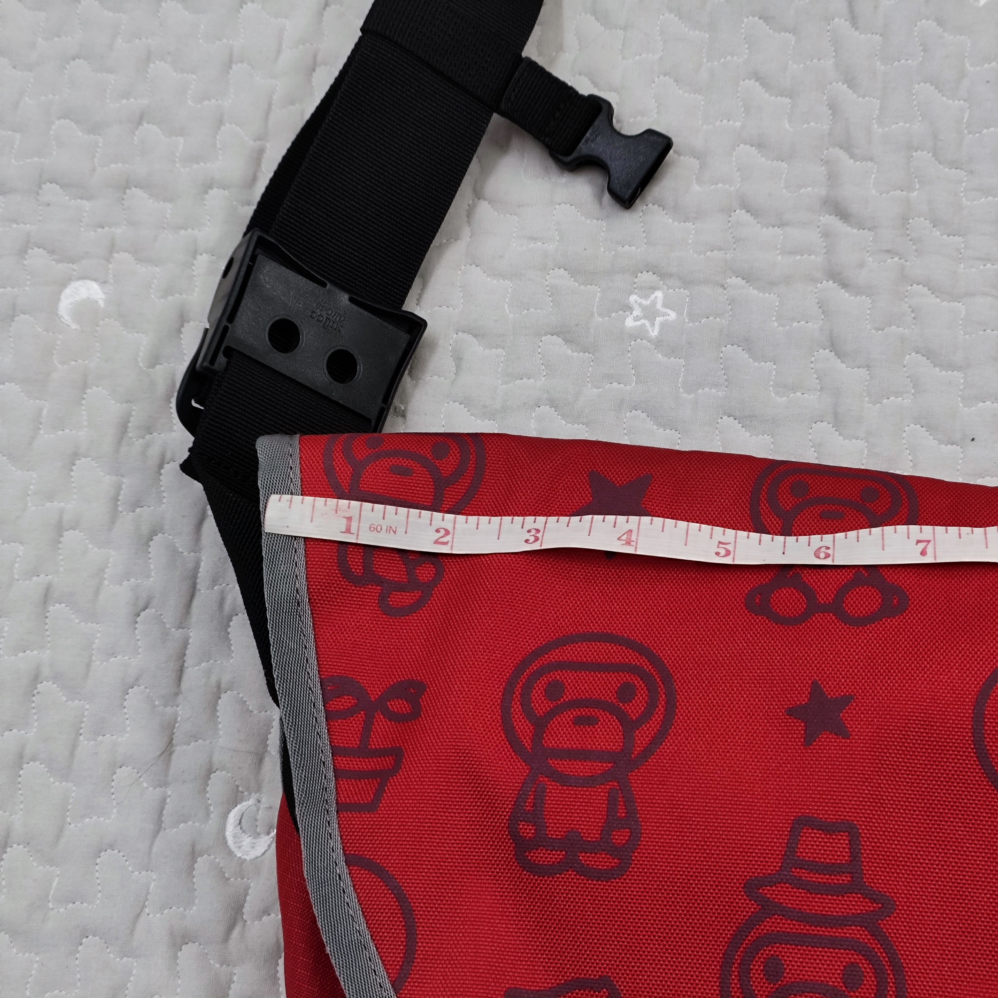 Bape Baby Milo x Coleman Messenger Bag (2011) Size ONE SIZE - 11 Thumbnail