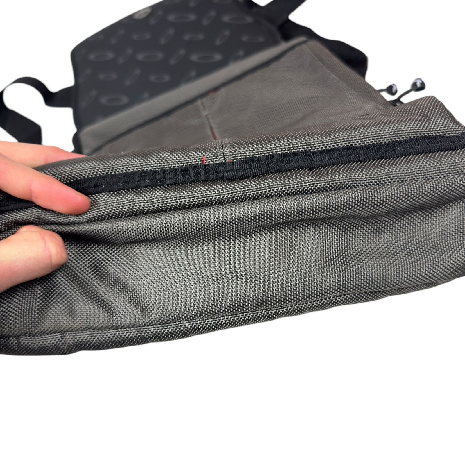 Oakley Oakley Gray Crossbody Bag Size ONE SIZE - 3 Thumbnail