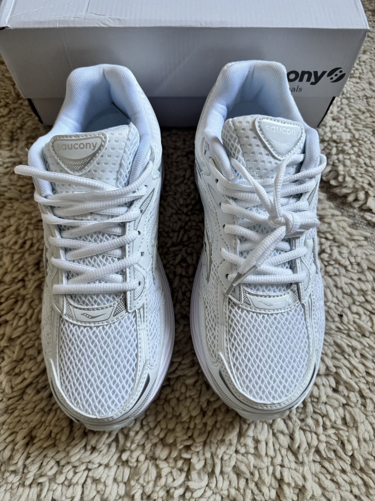 Saucony Saucony Omni 9 White/Blanche Size US 9 / EU 42 - 3 Thumbnail