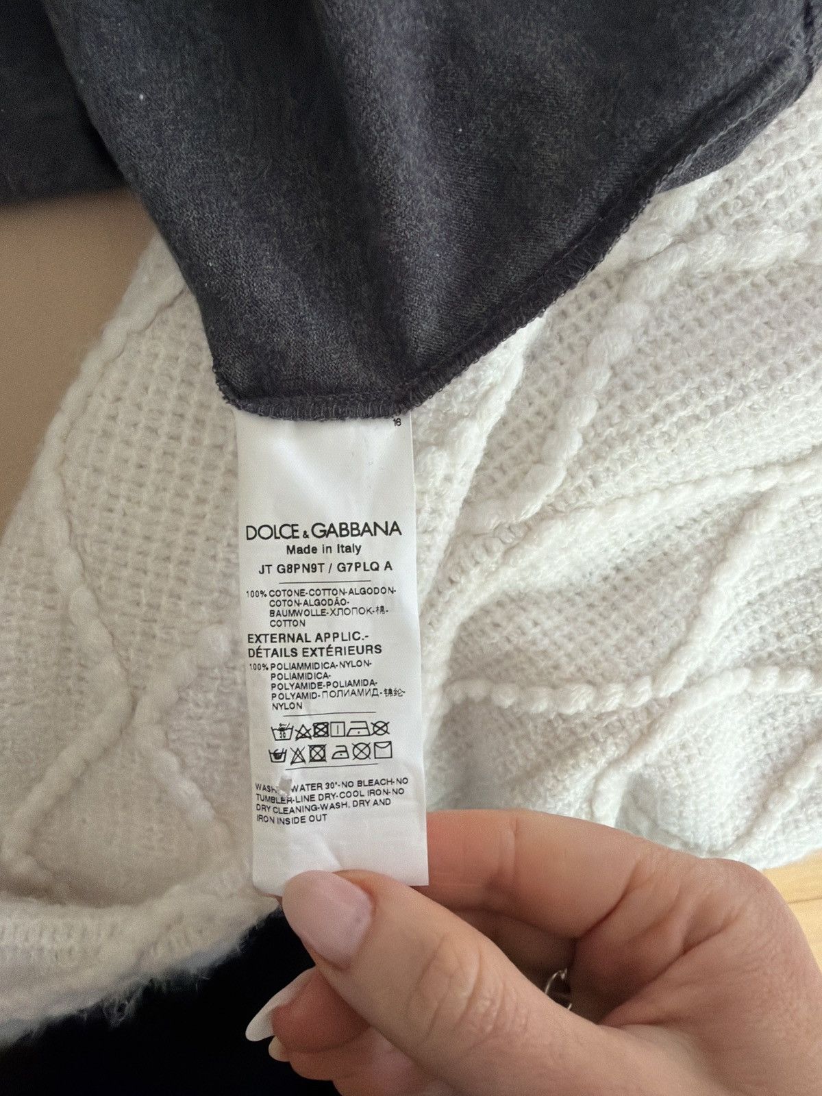 Dolce & Gabbana Dolce & Gabbana Mens T-Shirt brand new with tags Size US XL / EU 56 / 4 - 3 Thumbnail