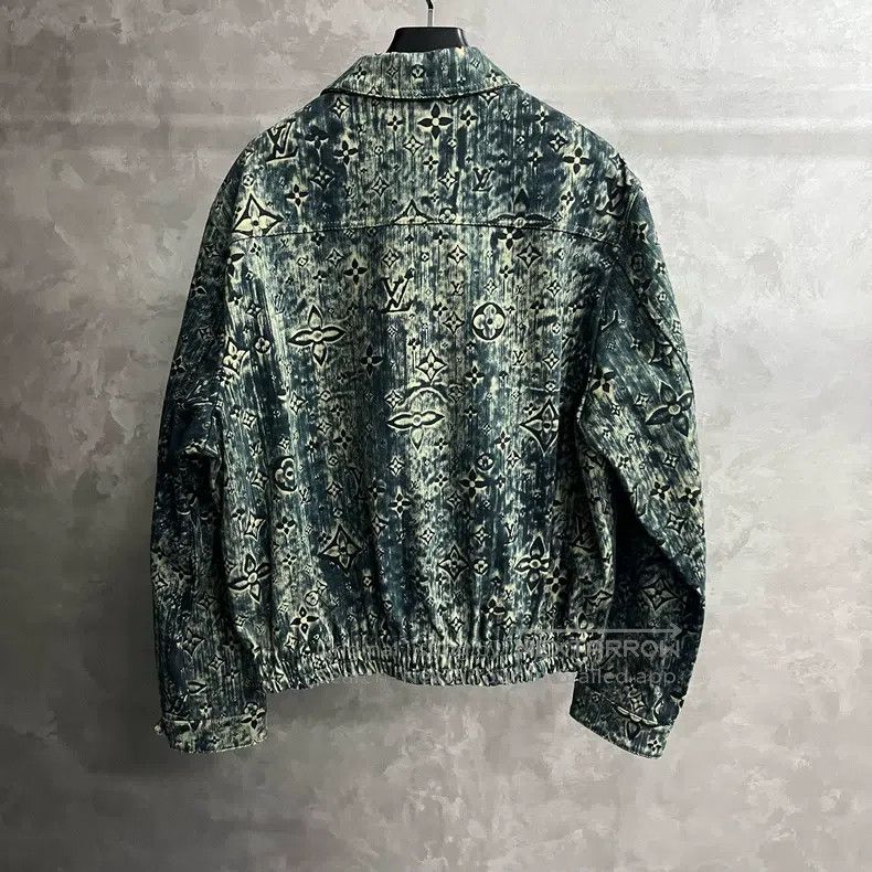 Louis Vuitton Louis Vuitton Grey Logo monogram single-breasted long-slee Size US XL / EU 56 / 4 - 5 Thumbnail