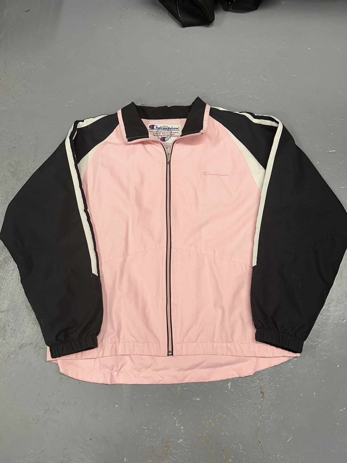 Champion × Vintage Crazy Vintage Y2K Essential Pink Champion Windbreaker Jacket Size US L / EU 52-54 / 3 - 1 Thumbnail