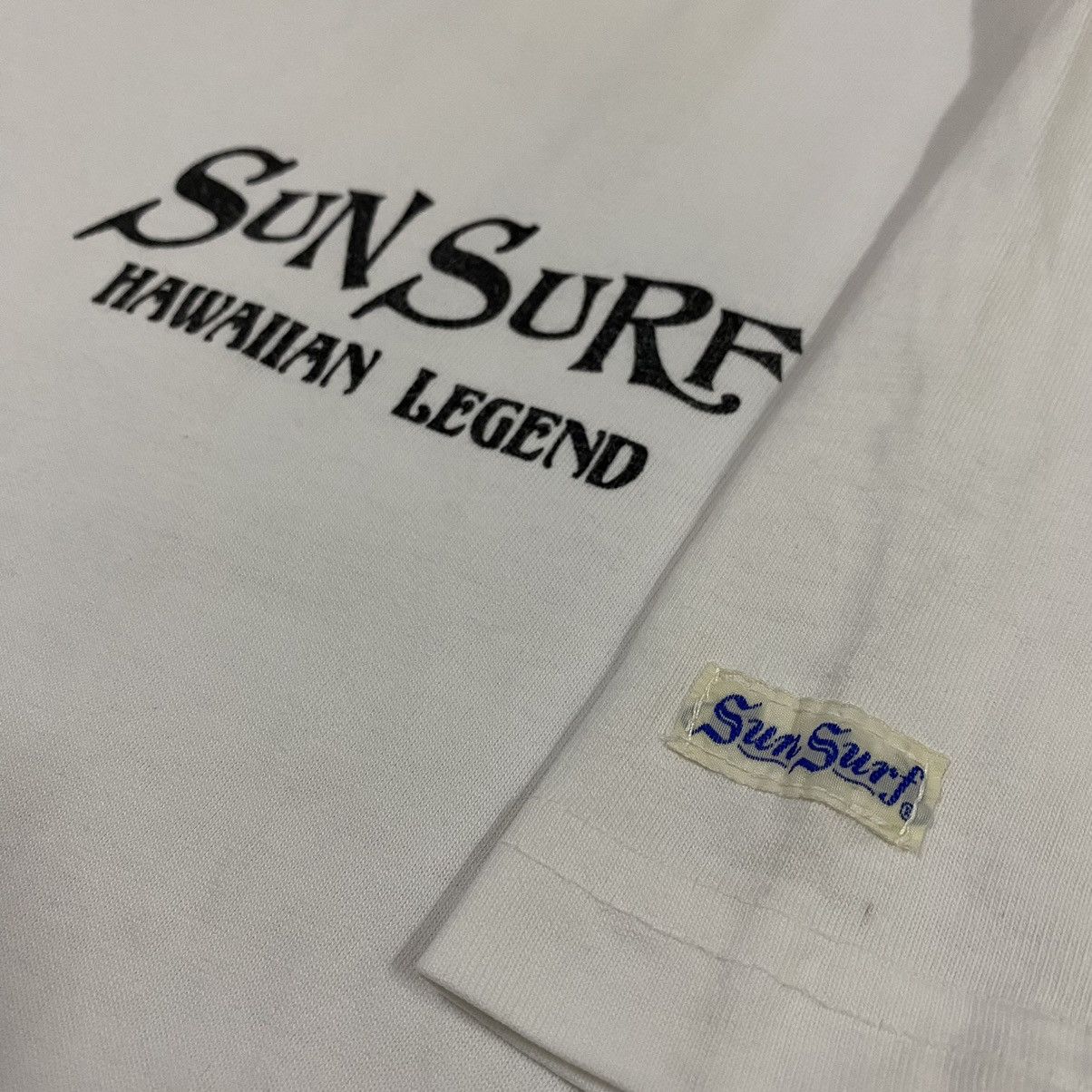 Sun Surf VTG Y2K SUN SURF ONE HUNDRED TIGERS Size US M / EU 48-50 / 2 - 4 Thumbnail