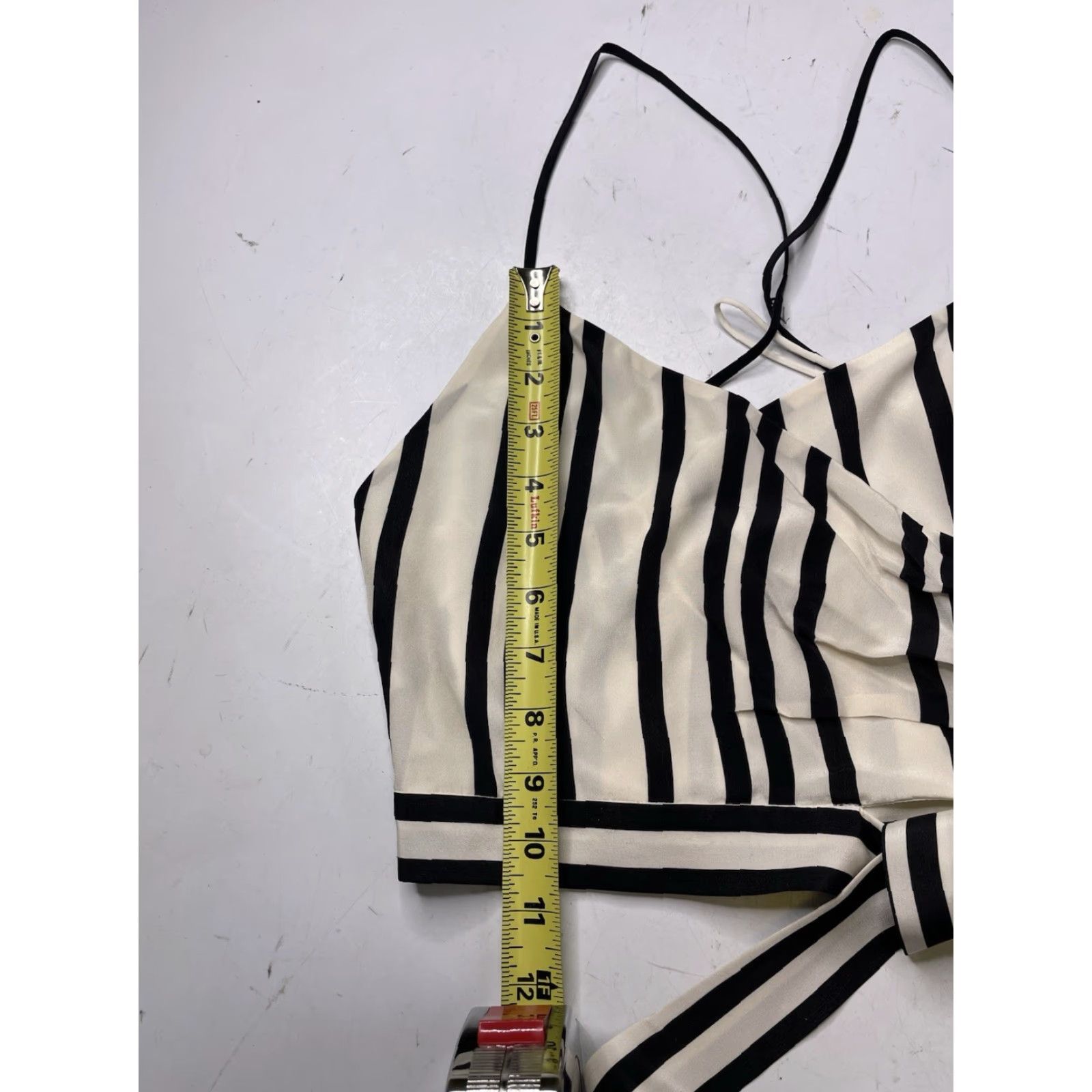 Alice + Olivia Alice + Olivia Shirt Women 2 Black White Striped Cropped Top Sleeveless V-Neck Zip Cropped Blouse Multicolor Silk Strappy Sleeve Size XS / US 0-2 / IT 36-38 - 4 Thumbnail
