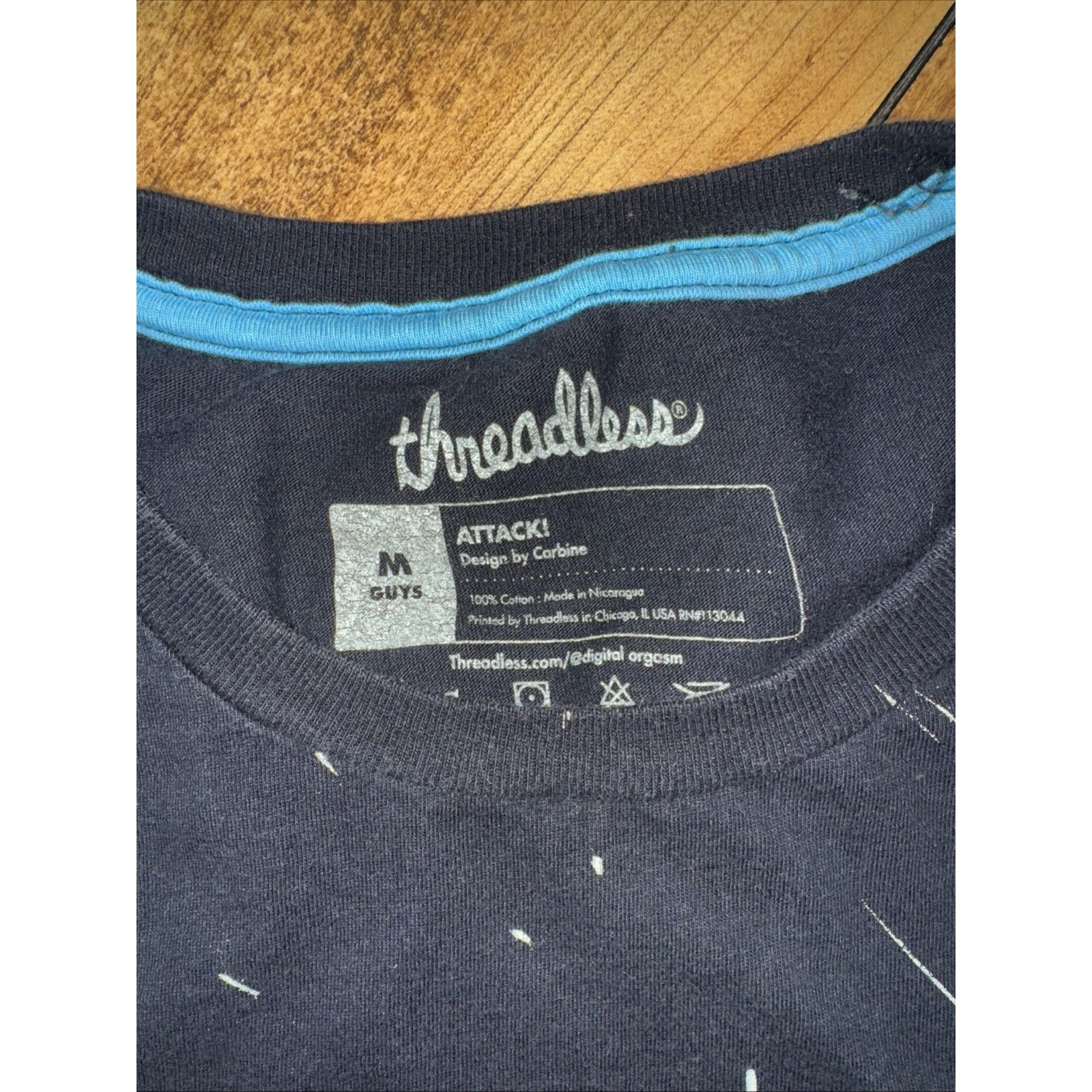 Threadless × Vintage Vintage Threadless Shooter Graphic T-Shirt Black M Y2K Size US M / EU 48-50 / 2 - 3 Thumbnail