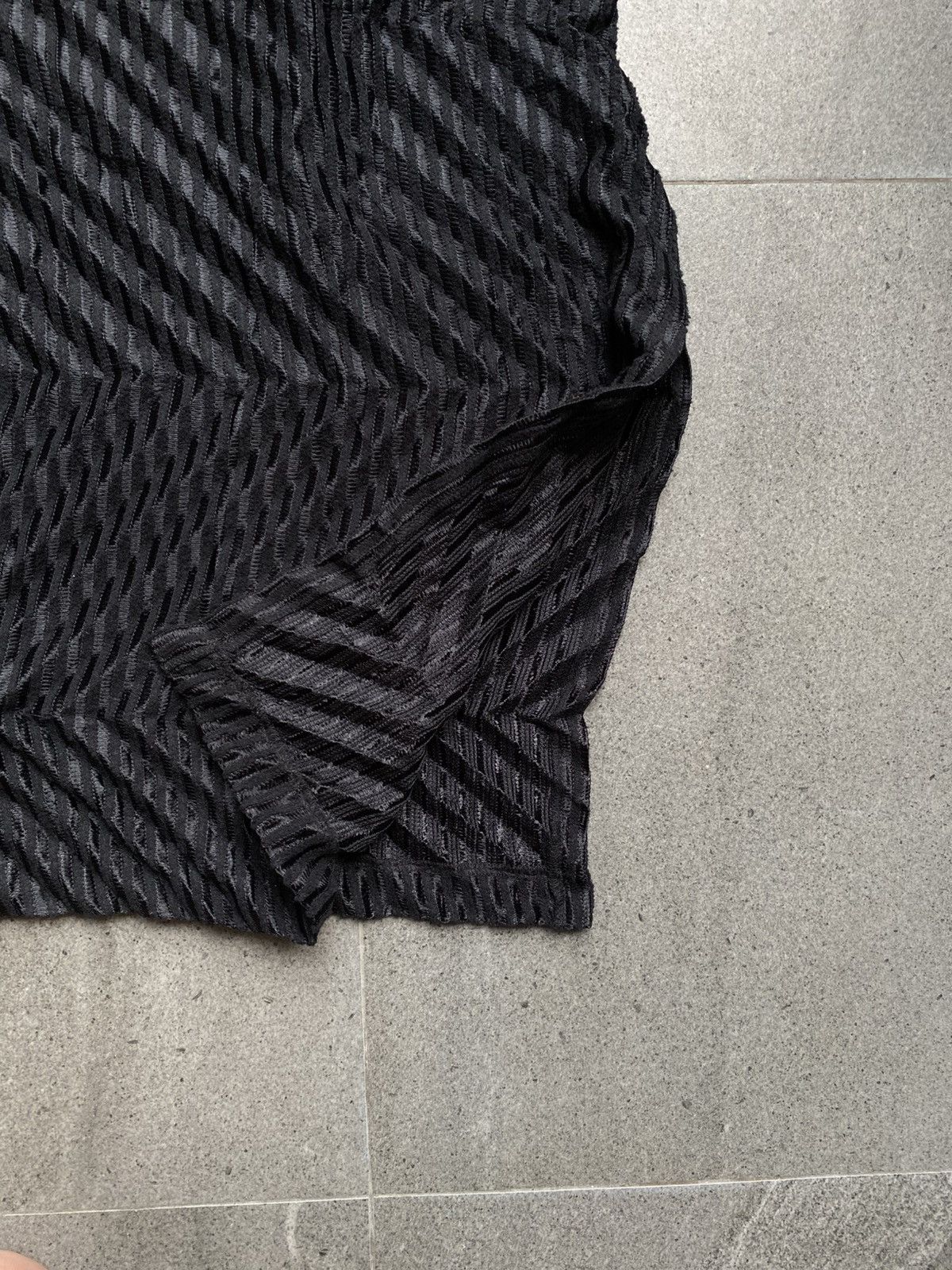 Pleats Please Issey Miyake Me Issey Miyake Pleated Sleeveless Top Black Size M / US 6-8 / IT 42-44 - 5 Thumbnail