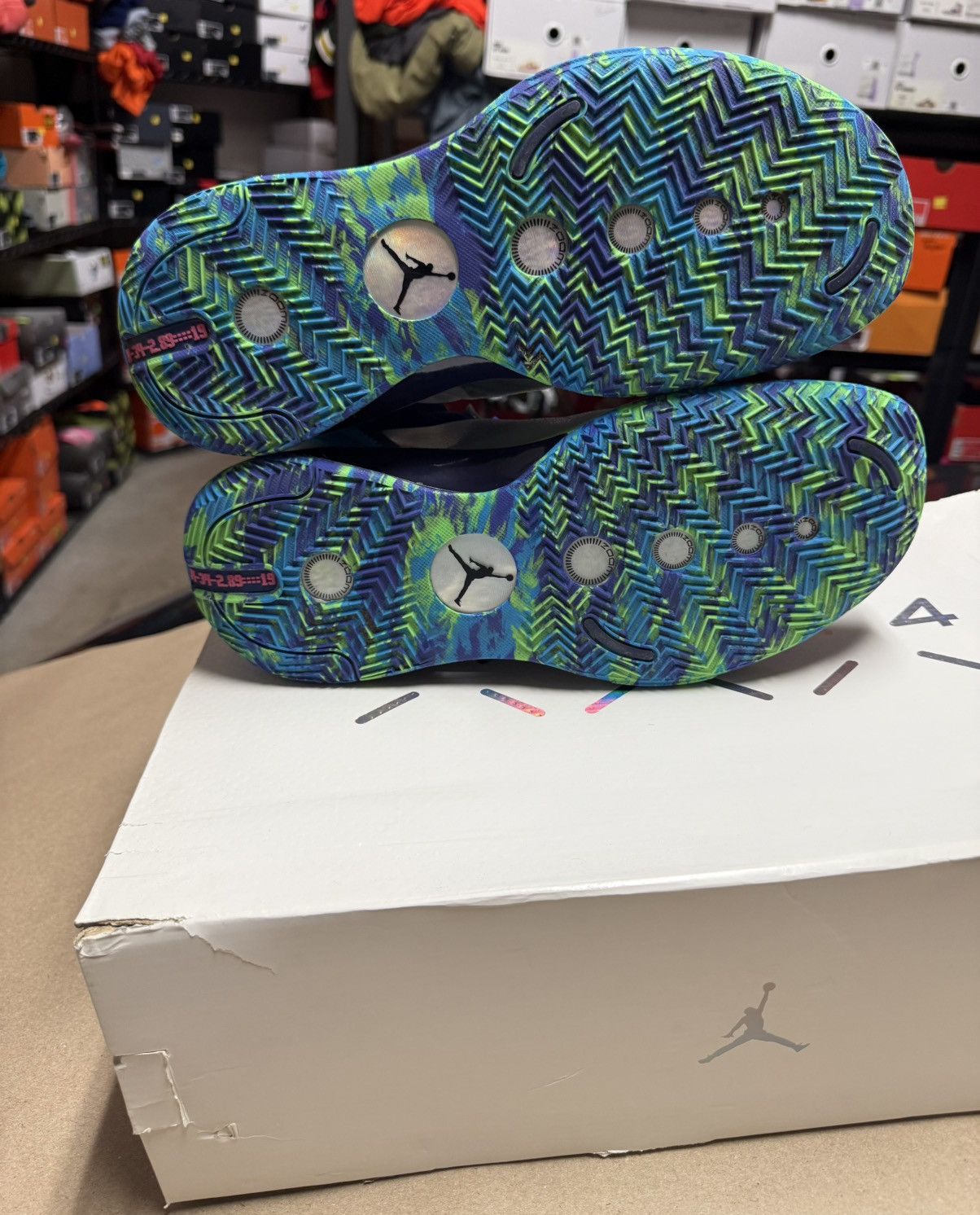 Jordan Brand Nike Air Jordan 34 EYBL Men’s size 14 Basketball Shoes Rare! Size US 14 / EU 47 - 5 Thumbnail