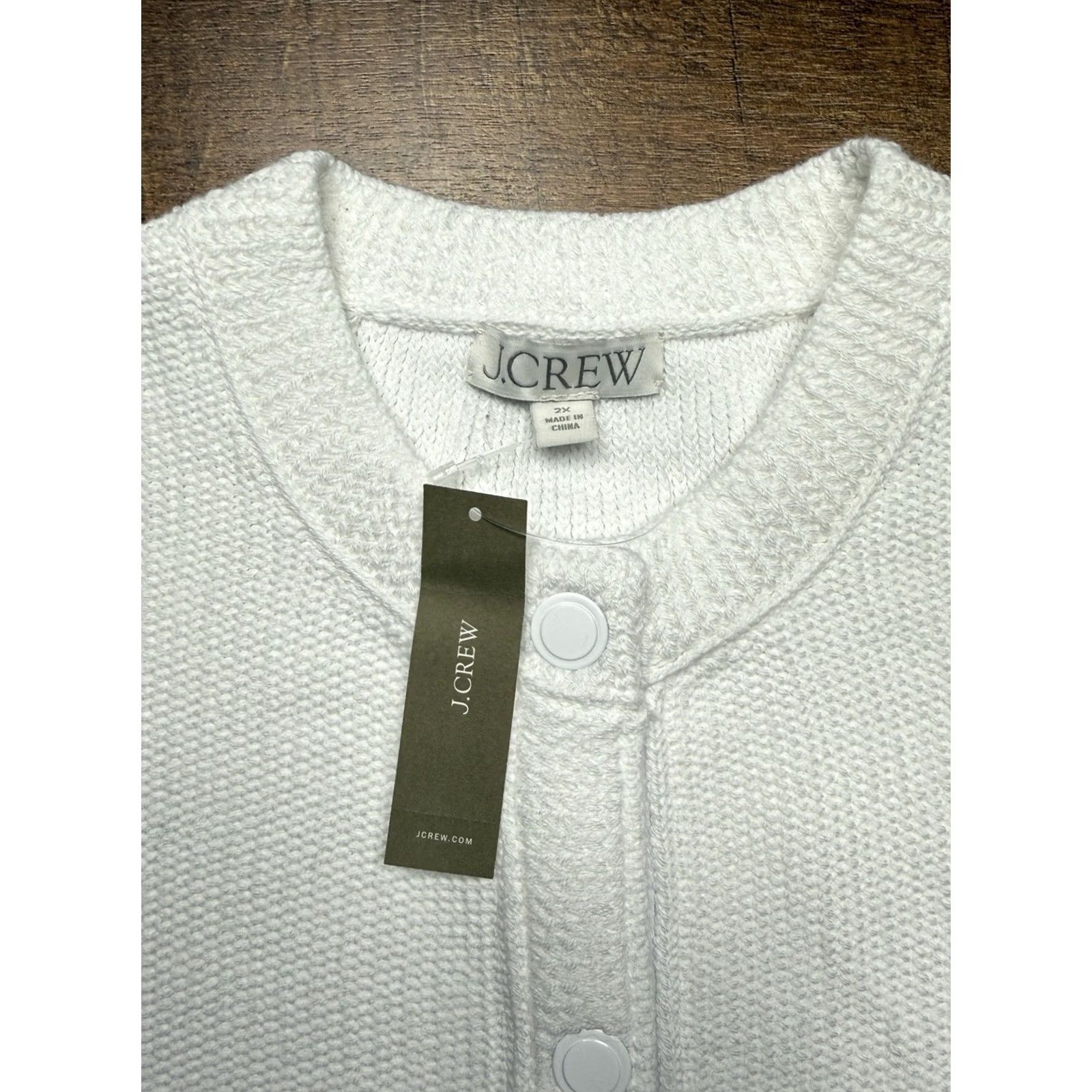 J.Crew NWT J. Crew Cropped button-up sweater shell Women’s Classic White Size 2X Vest Cardigan Sleeveless Crew Neck 100% Cotton Button Size XXL / US 16-18 / IT 52-54 - 4 Thumbnail
